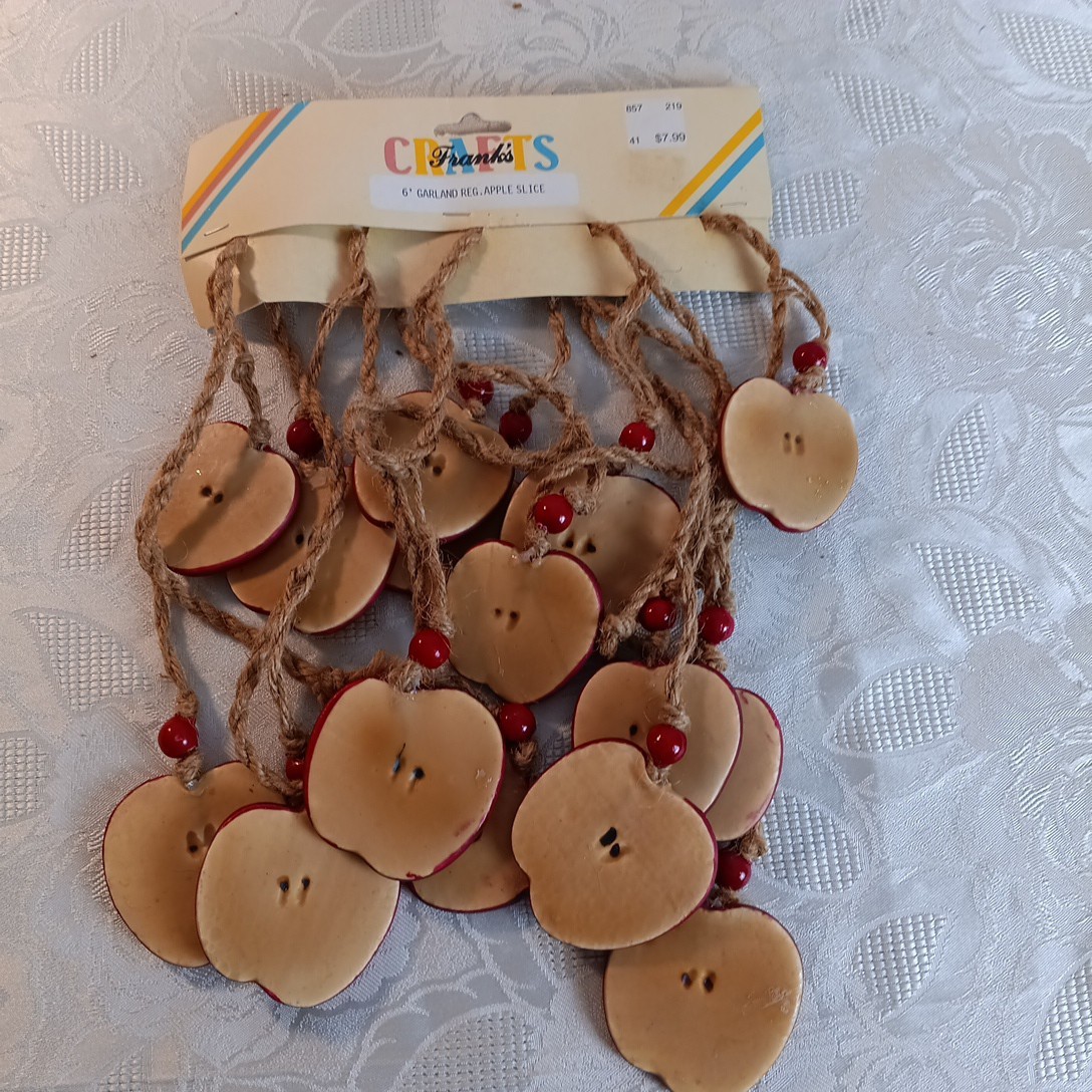 Vintage Apple Garland 6 ft. 1990s