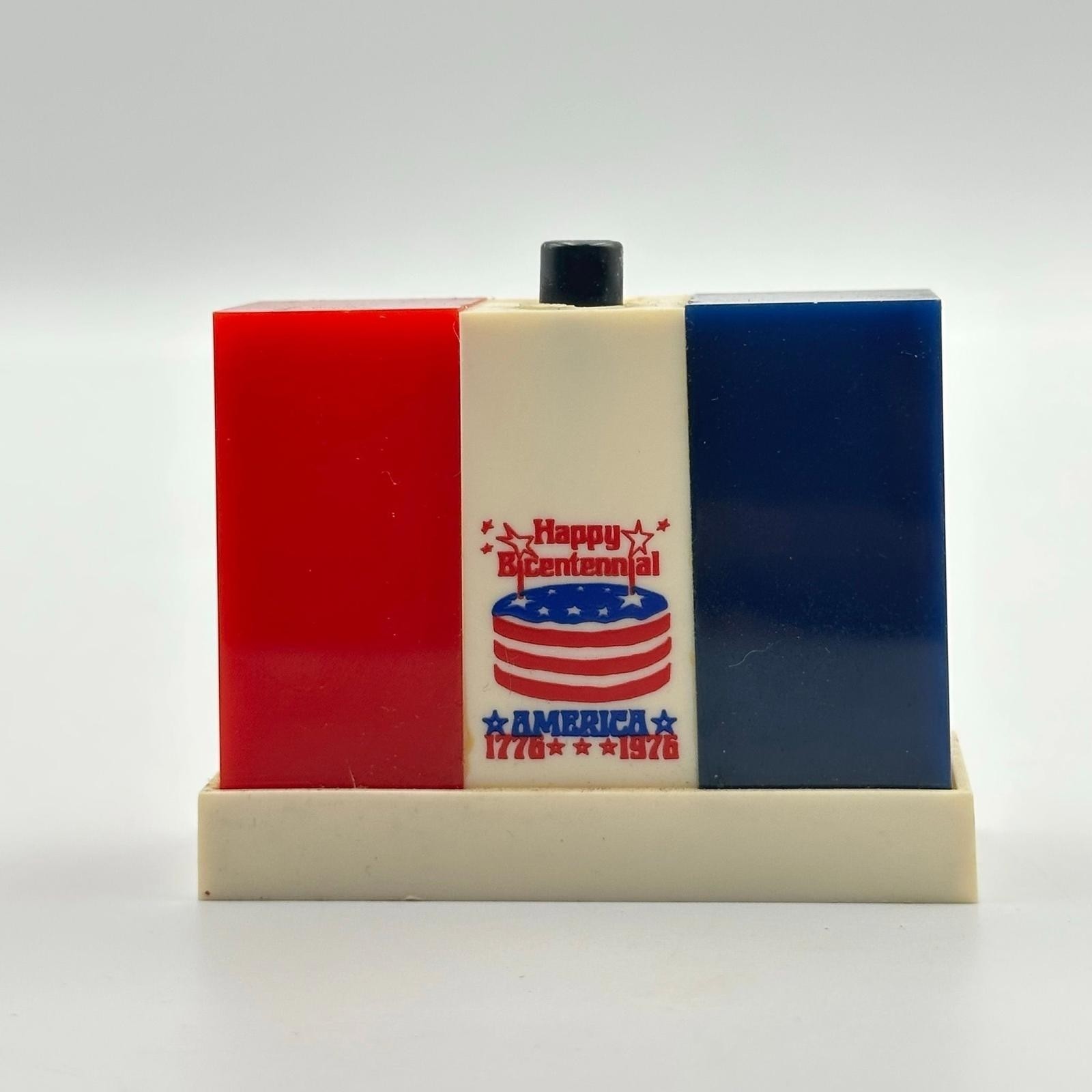 Happy Bicentennial America 1976-1976 Red White Blue Salt Pepper Shaker