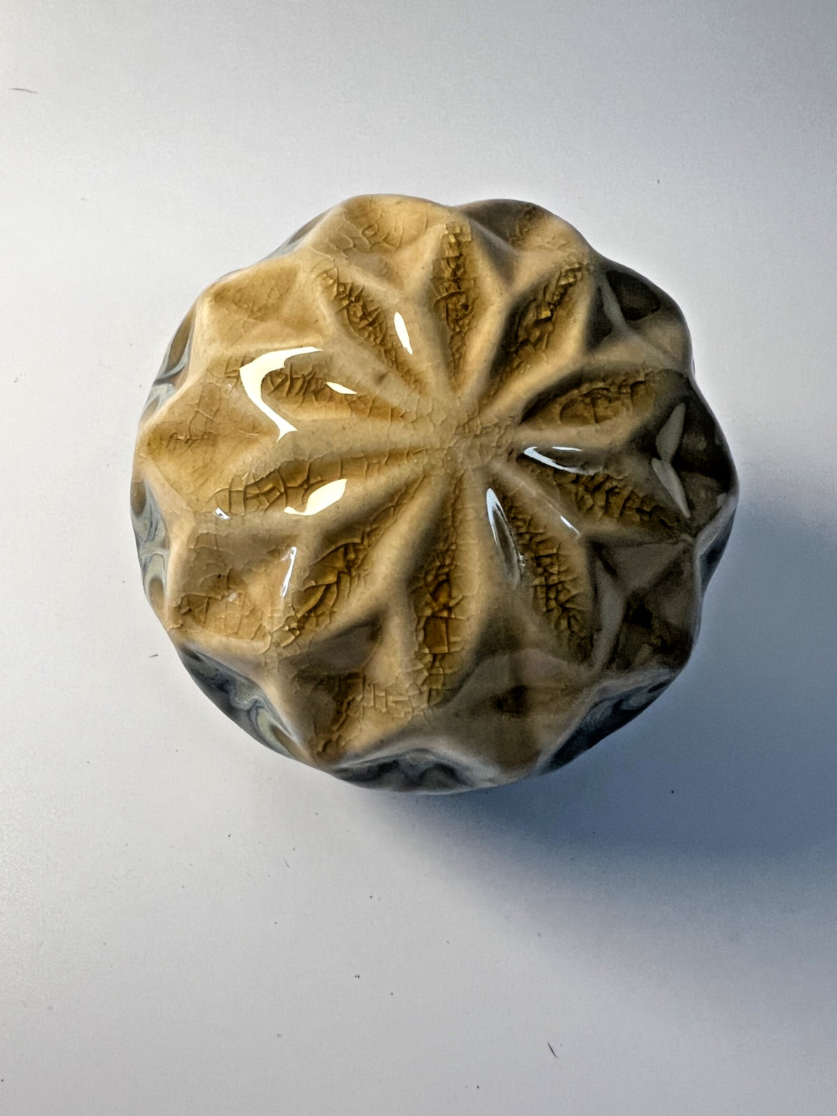 Lot of 2 Decorative Orbs Balls Spheres Ceramic and Resin USED – READ