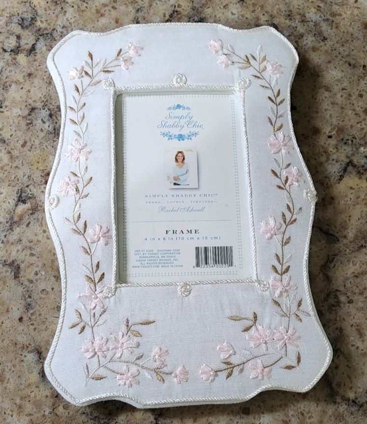 Rachel Ashwell Simply Shabby Chic Cloth & Embroidered Floral Picture Frame 4×6