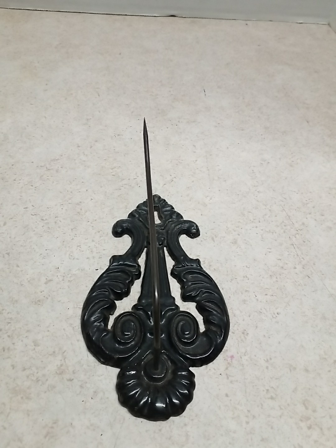 Vintage Wrought Iron Key Holder Receipt Bill Hook Wall Mount Rack