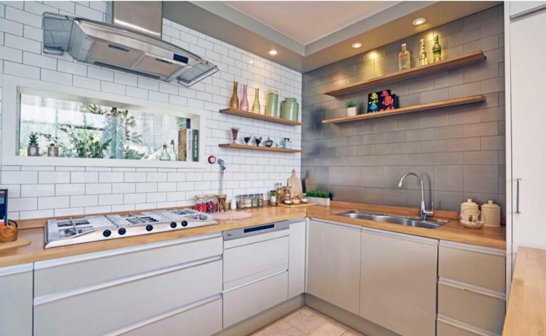 Peel & Stick Metal Tile kitchen backsplash 3.93&Prime;x7.87&Prime;(100MM x 200MM)