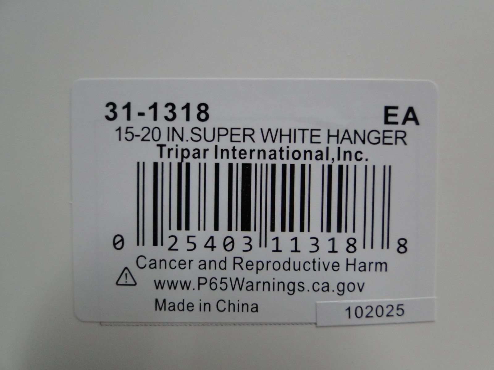 Tripar Smooth White Wire Display Hanger (s) for one 15&Prime; – 20&Prime; Plate