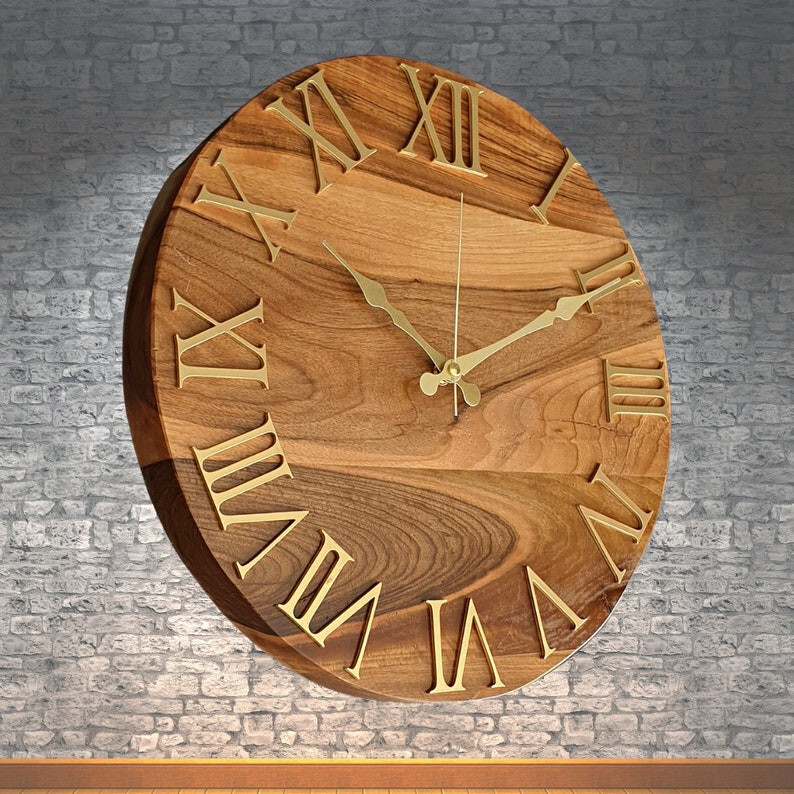 New Designer Brown Finished Wall Art Custom Wooden Handmade Round Shaped Gift