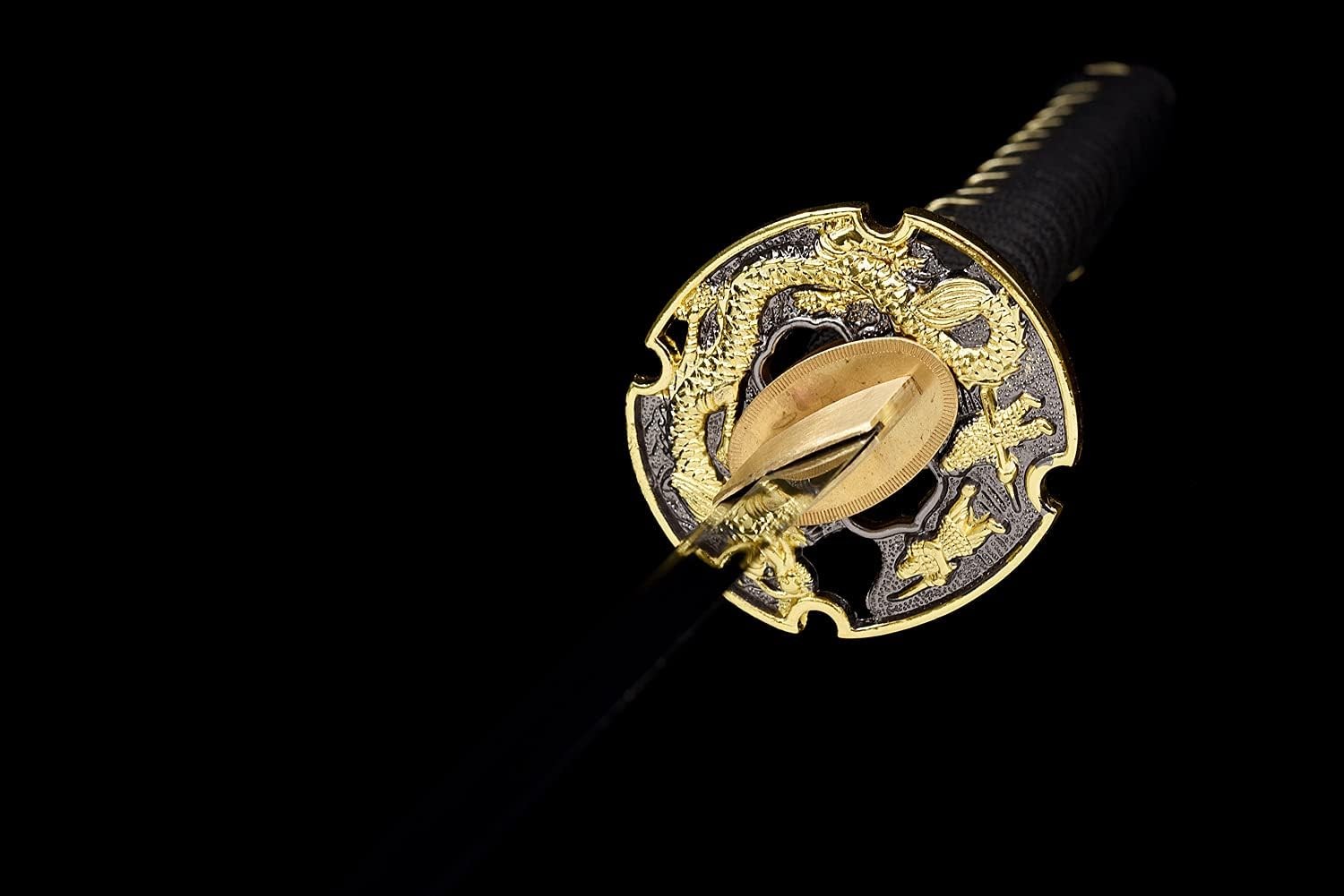 Authentic Japanese Samurai Katana – Full Tang, Golden Dragon Design, 28.3” Blade