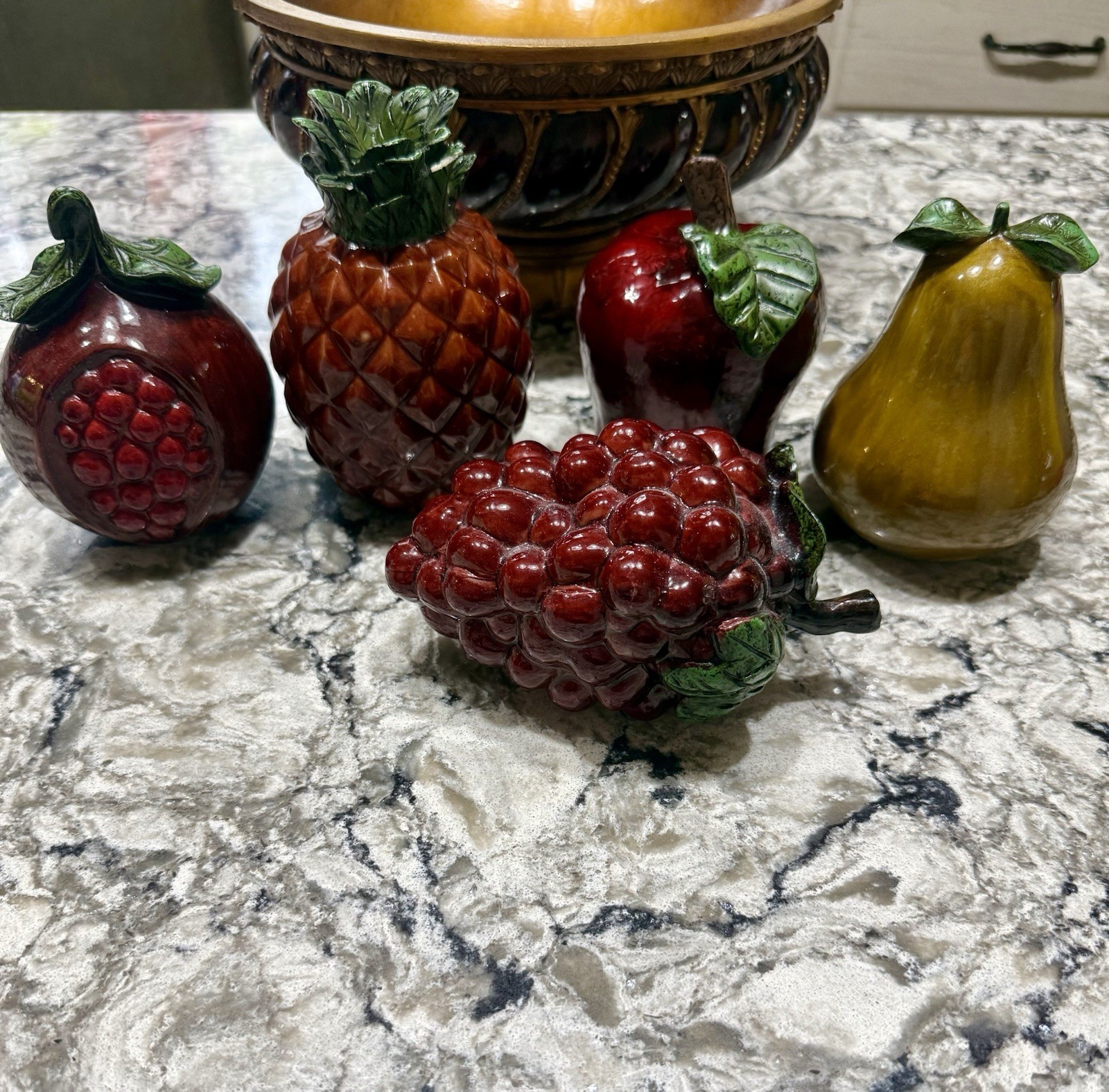Ceramic Multicolor Fruit Centerpiece Bowl with Pineapple Pear Grapes Apple Pom