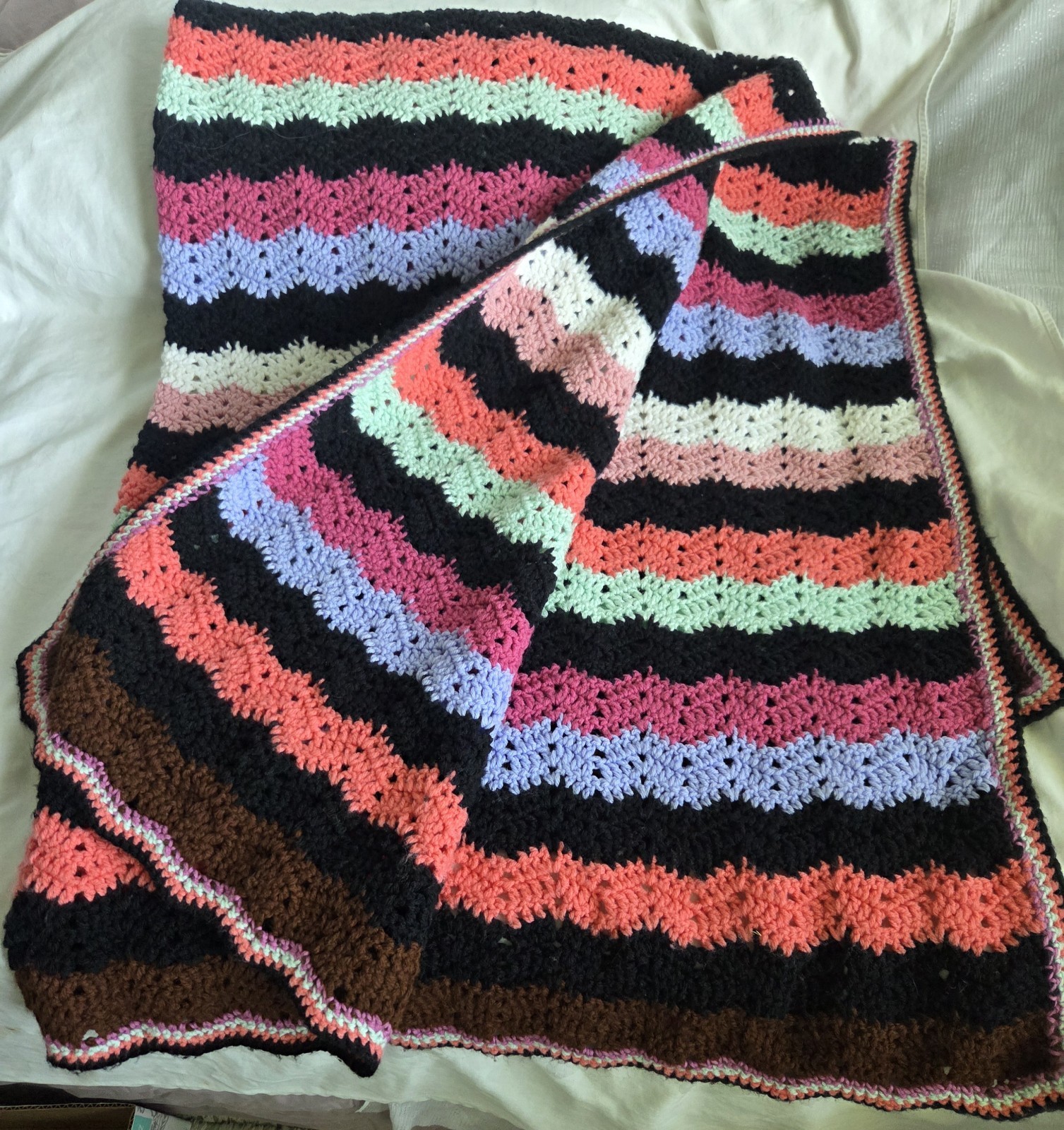 Vtg Handmade Crochet Chevron Zig Zag Throw Blanket Afghan 61&Prime;x54&Prime; Colorful