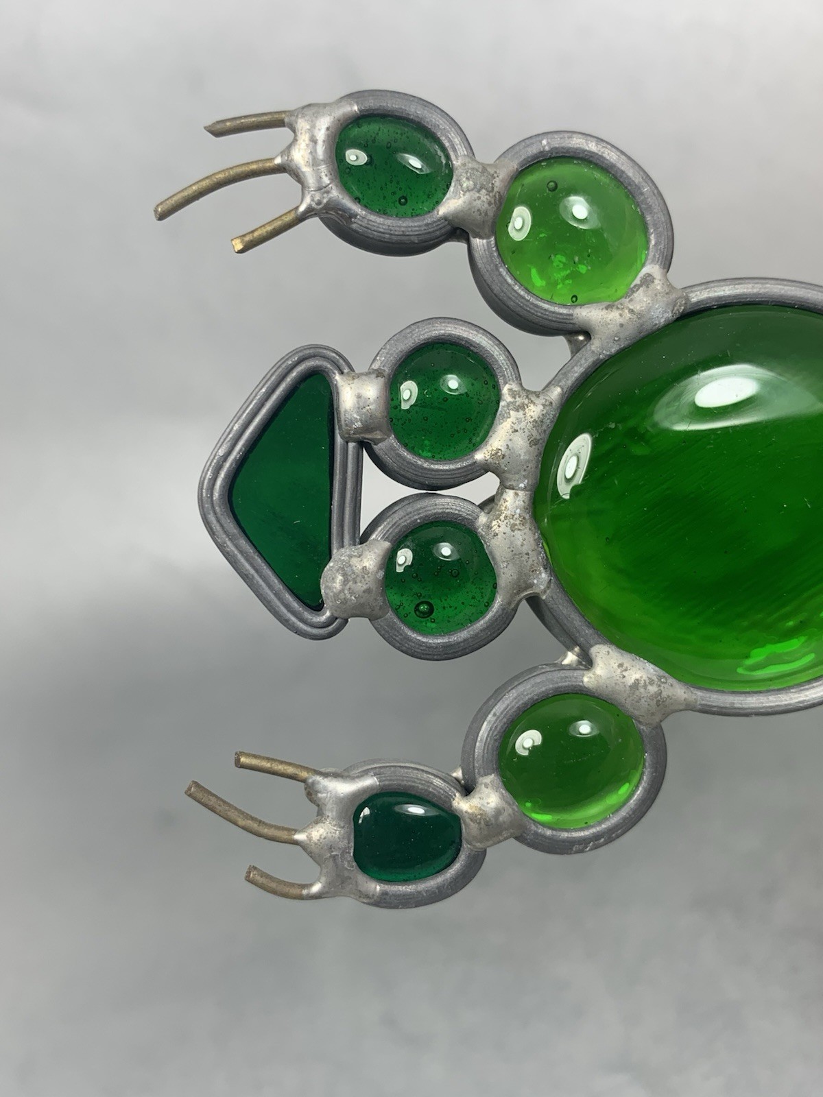Stained Glass Green Frog Suncatcher Homemade Vintage 4 1/2&Prime;L