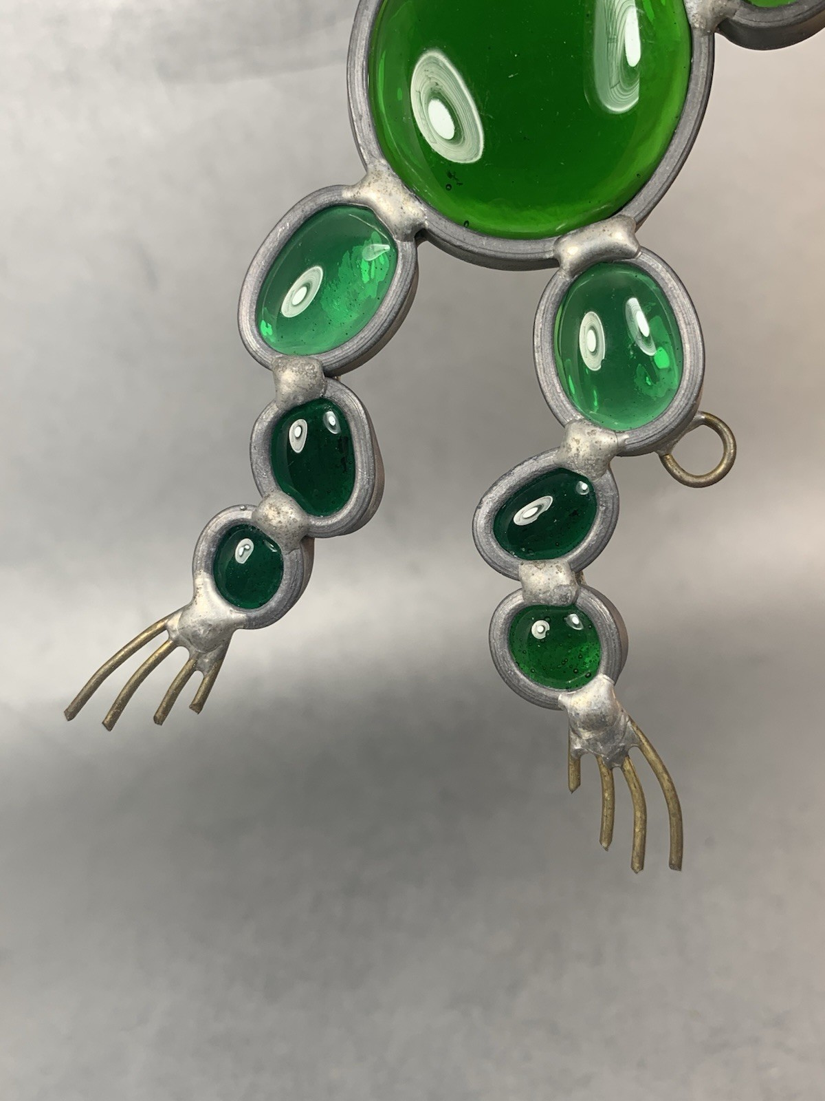 Stained Glass Green Frog Suncatcher Homemade Vintage 4 1/2&Prime;L