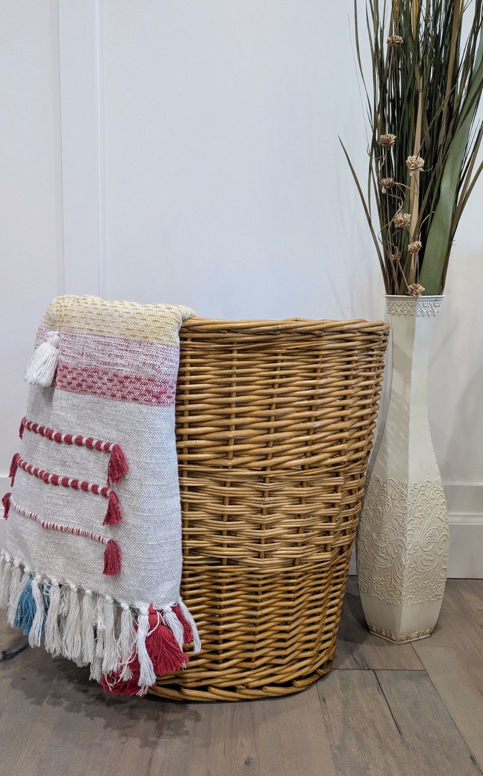 Large Wicker Basket Blanket Storage Rustic Farmhouse Decor Woven Basket Bin