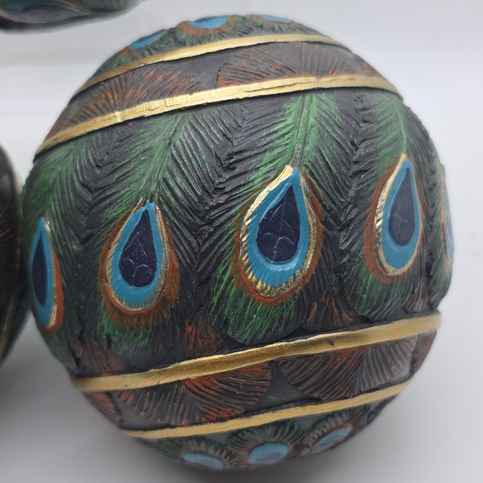 Design Toscano Peacock Feathered Decorative Accent Orbs Set of 3 Resin Balls