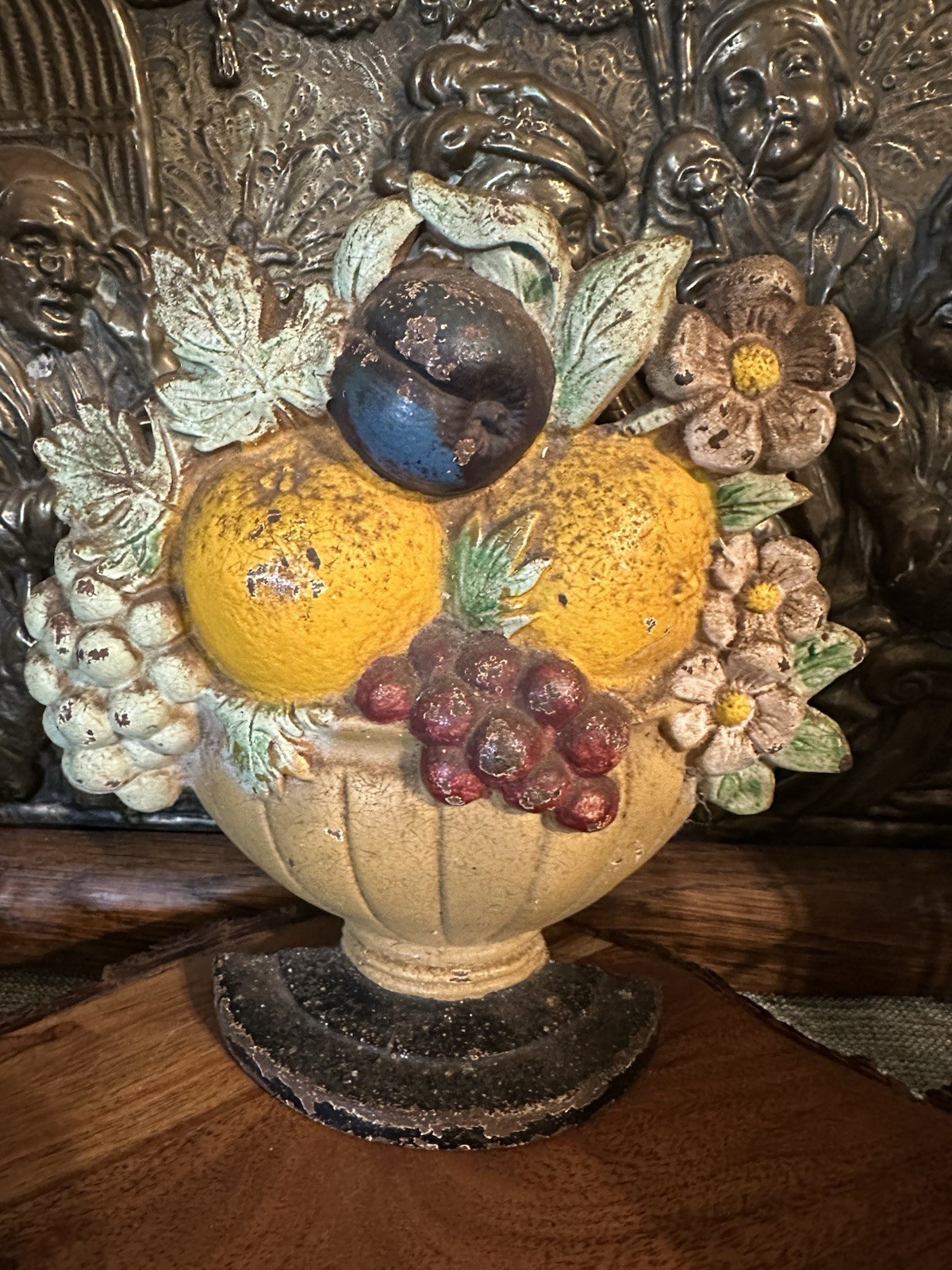 Antique Hubley Fruit Bowl Cast Iron Doorstop #456 Oranges Flowers *Circa 1940’s