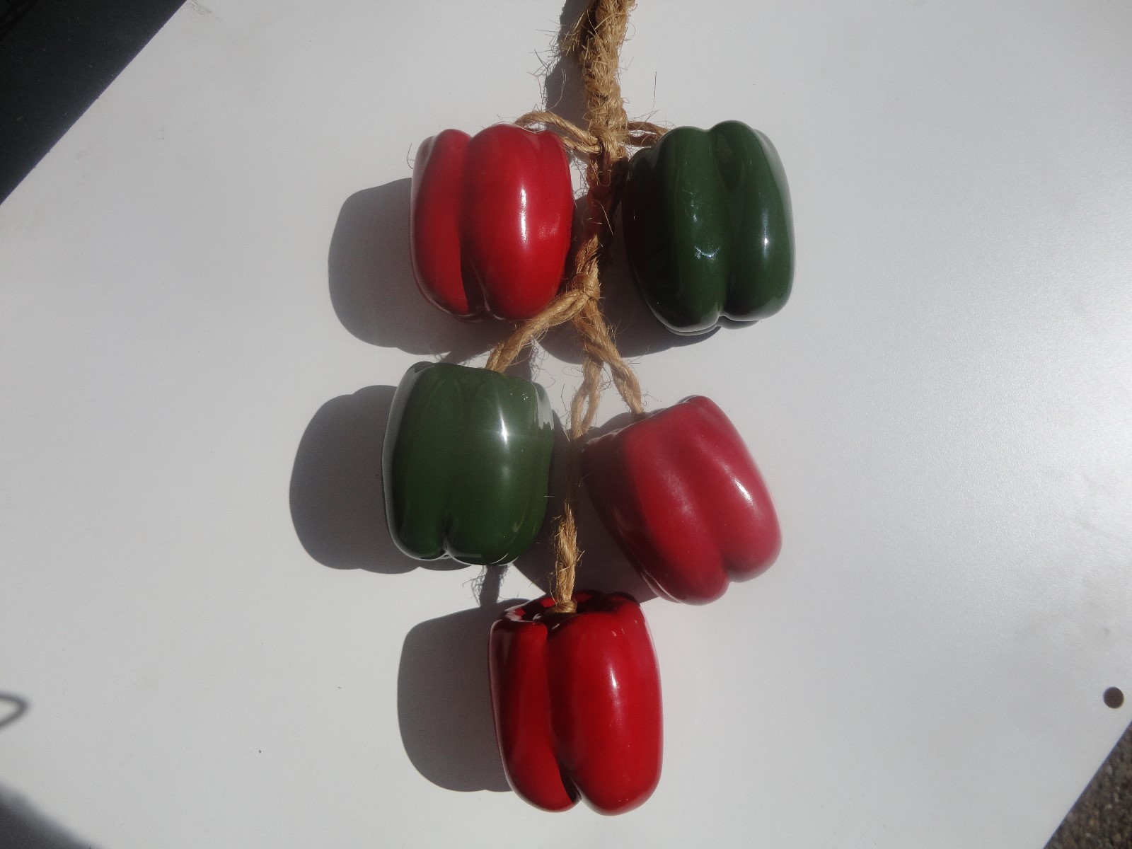 Ceramic Bell Peppers On A Rope, 5 Count, Home/Restaurant Decor (Used/EUC)