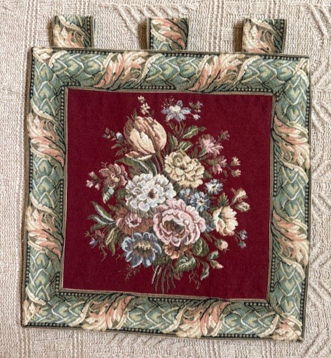 Floral TAPESTRY w Hanging Loops 17&Prime;x17&Prime; Vintage