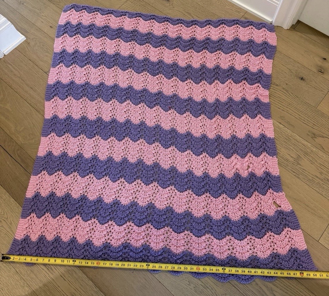 🌸 Handmade Pink & Purple Chevron Crochet Afghan Blanket 🌸 (Damaged)