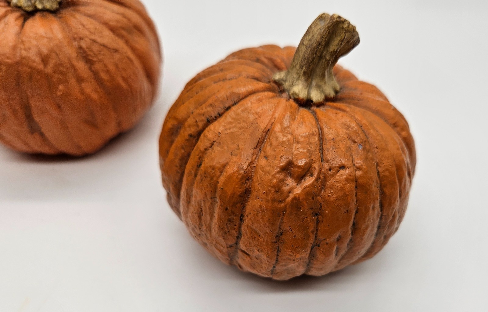Set of 3 Rustic Orange Pumpkins Fall Autumn Decor Miniature Crafting Home Accent