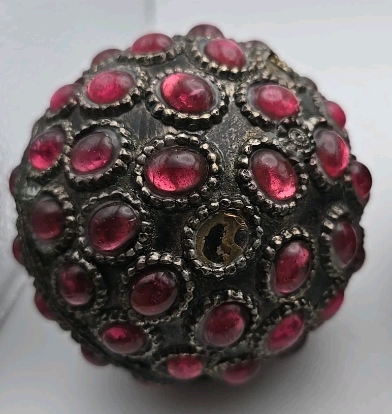 Vintage Bronze Metal Carpet Balls with Red Accent Some Missing. 2 -4&Prime; 1-6&Prime; balls