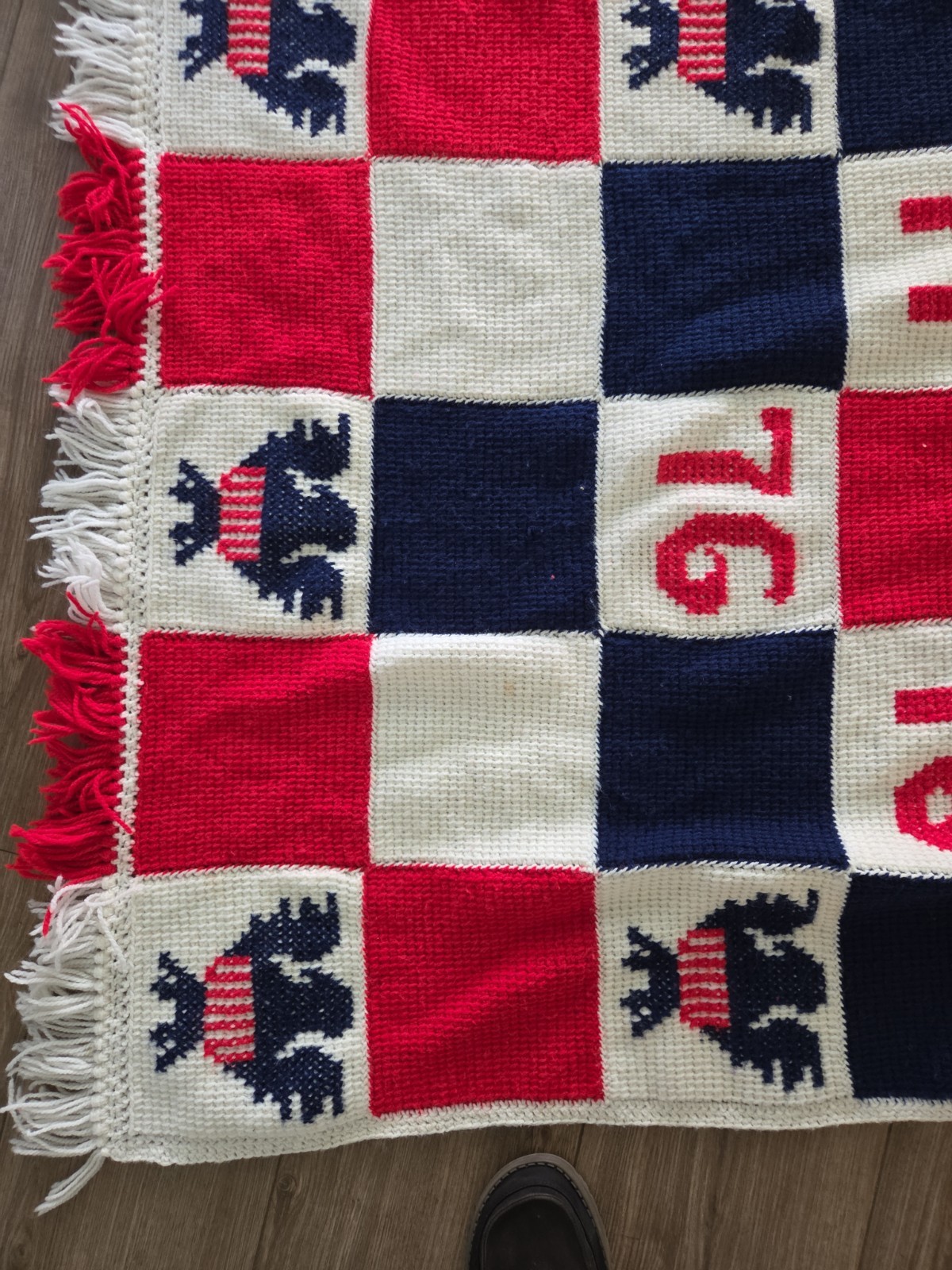 Vtg Handmade Red White Blue Crochet Afghan Blanket Bicentennial 1776-1976