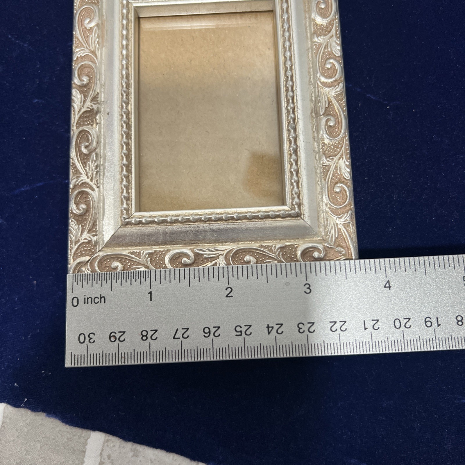 Ultima Picture Frame Silver W/Leaf 2.5×3.5