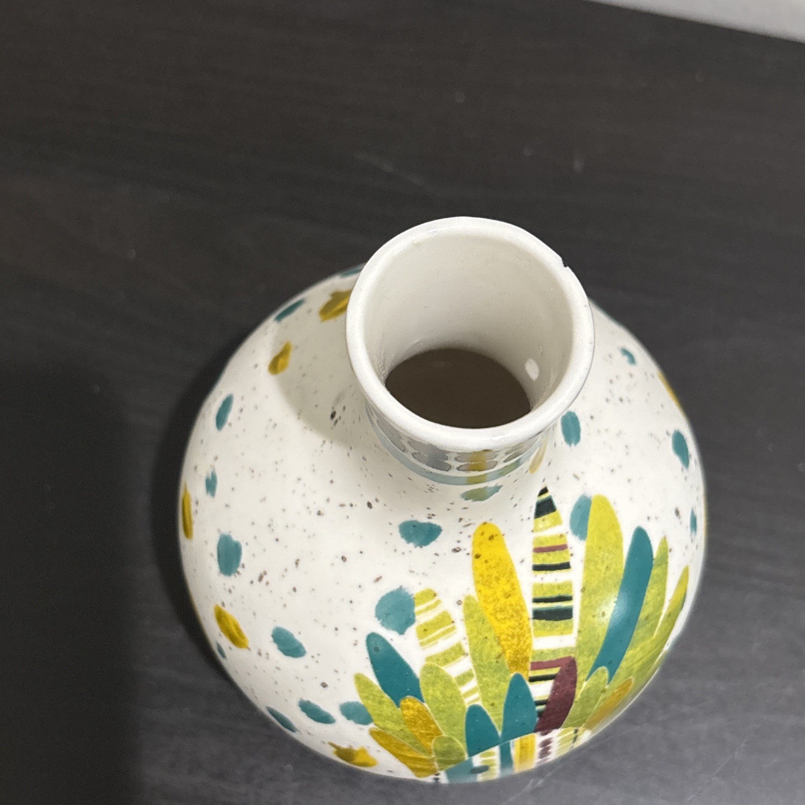 Anthropologie Bird Head Mohawk Ceramic Bud Vase 6” Eclectic Abstract Confetti