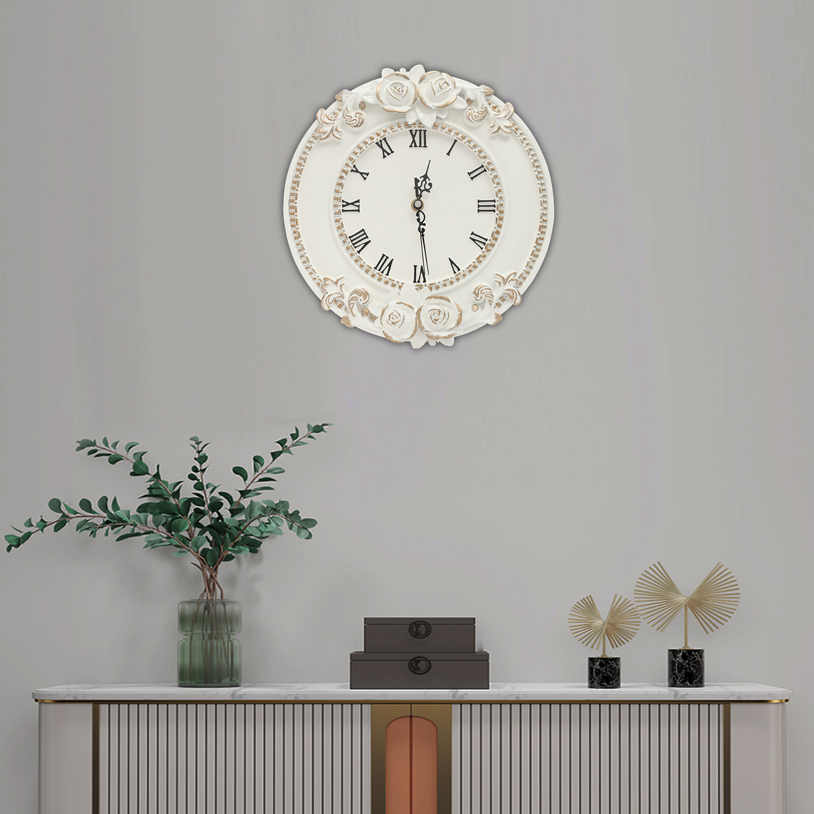 European Style Wall Clock Wall-Mounted Numbers, Analog Display Type Clock 6.5in