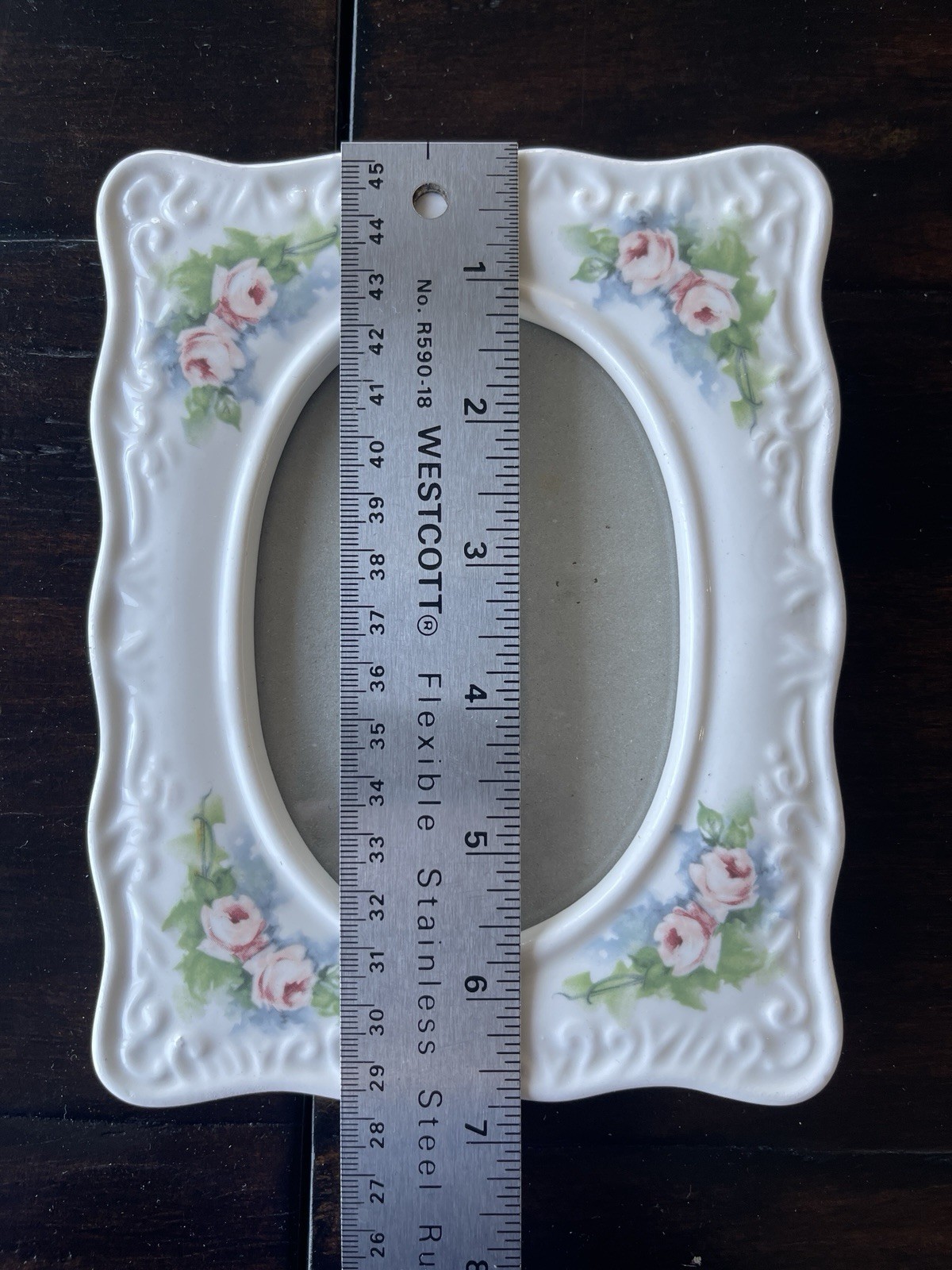 VTG Ceramic Oval Picture Frames White Pastel Florals, Made In Taiwan 5”x3”