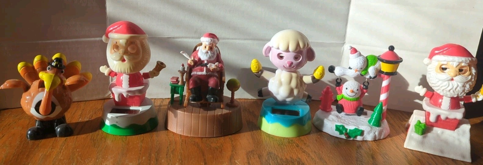 Lot of 6 Vintage Solar Sun Dancers 4 Christmas 1 Thanksgiving 1 Easter Santa