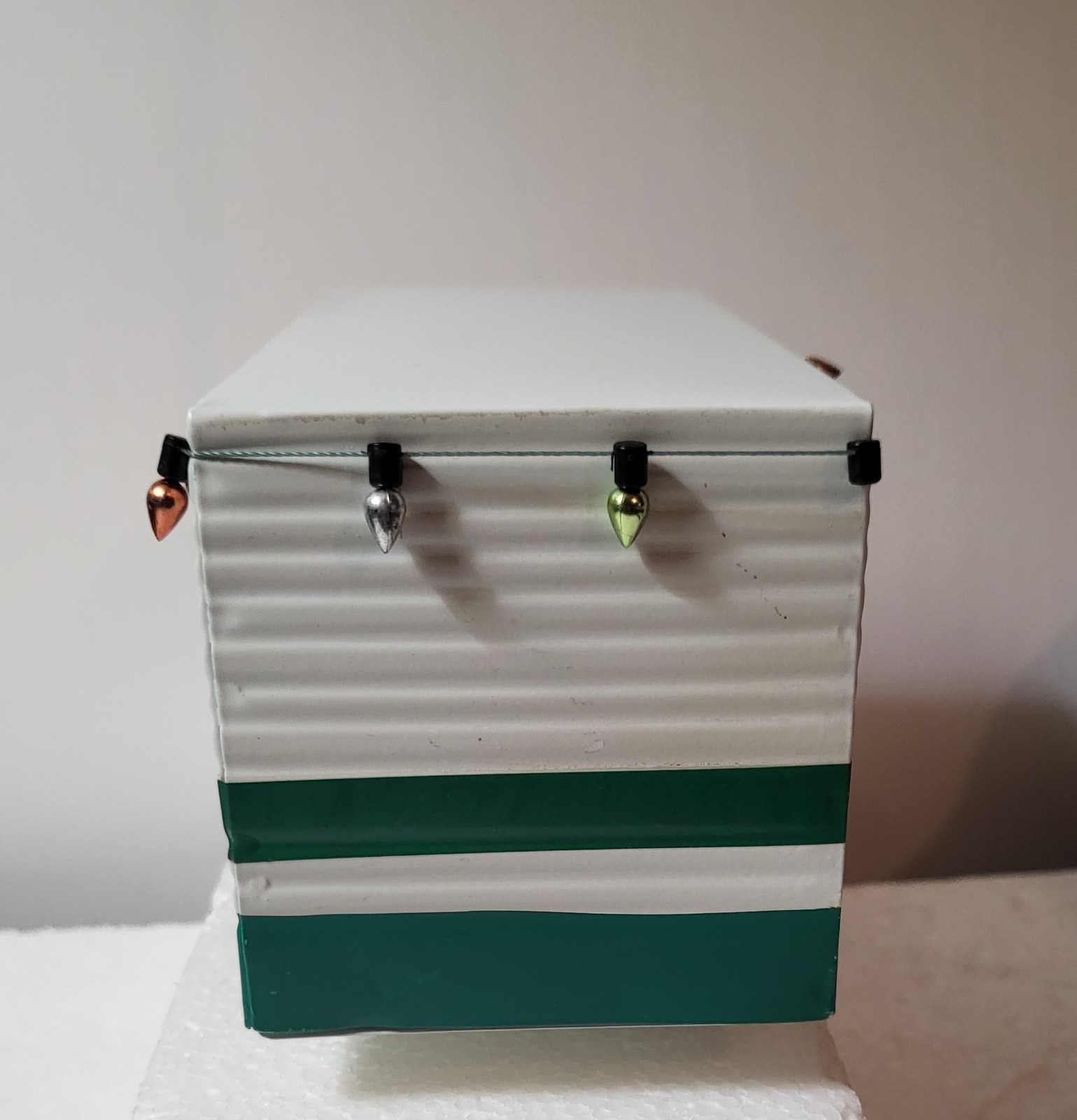 1 (one) Target Brand Metal Small Christmas Decorative RV