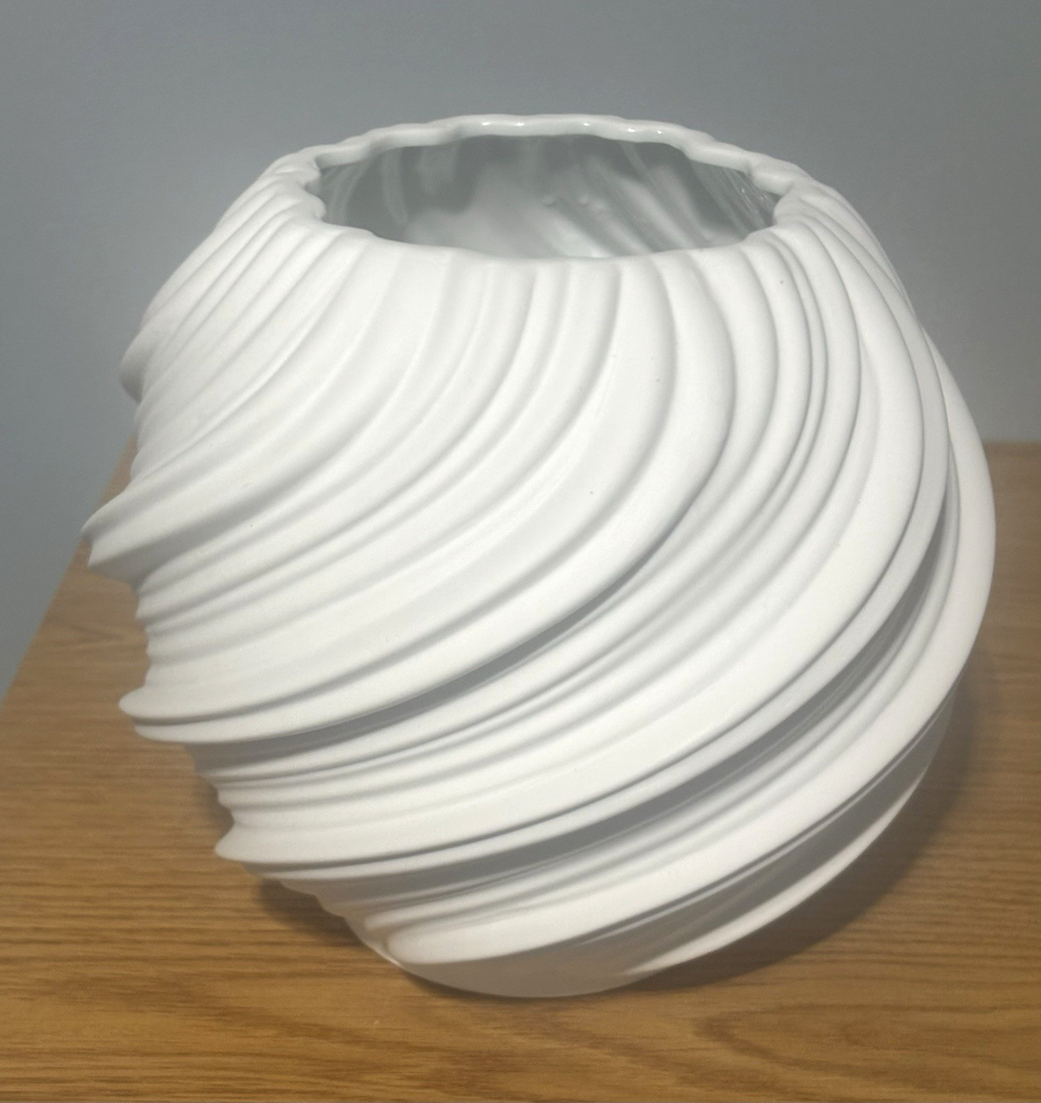 White Ceramic Anthropologie Sandro Textured Vase, Smooth Elegant Wrapping Lines