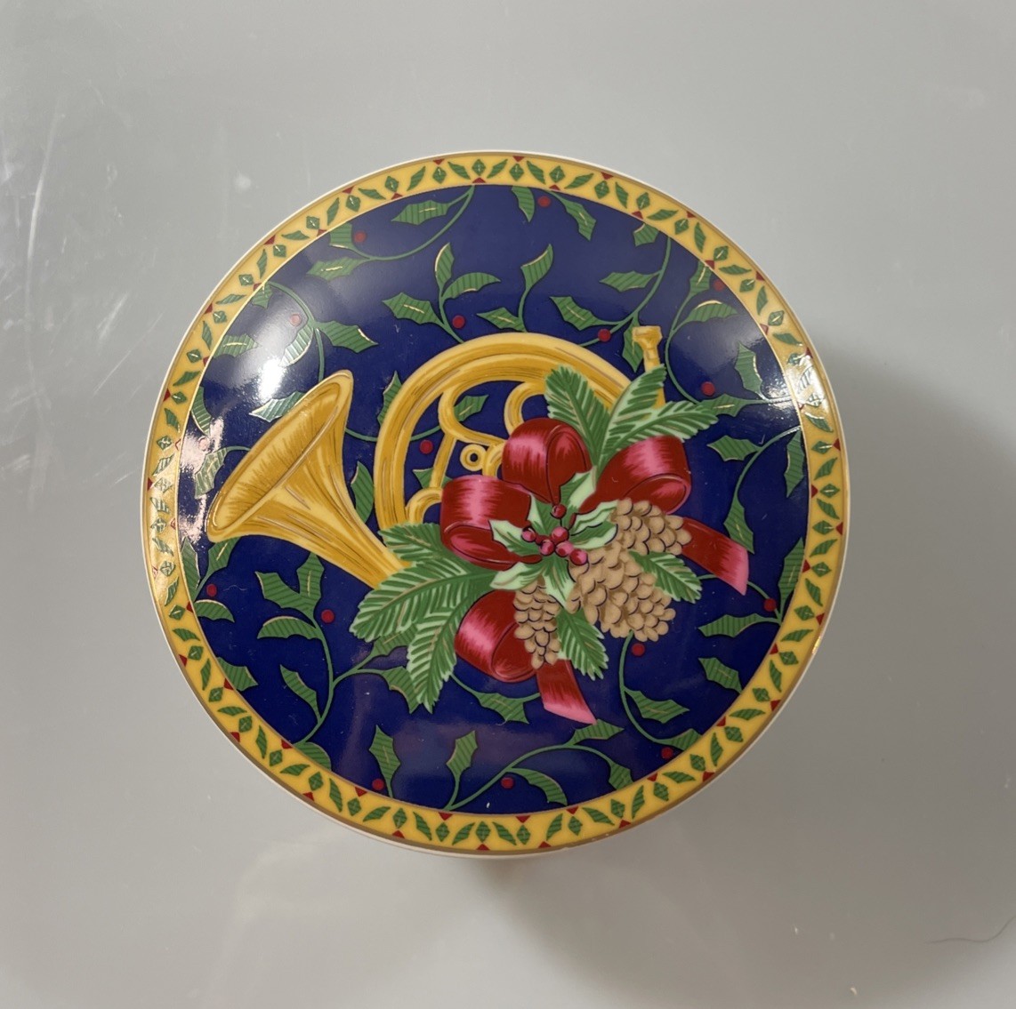 Mikasa Covered Trinket Box Holiday Music French Horn Japan 4.75&Prime; In NWOB