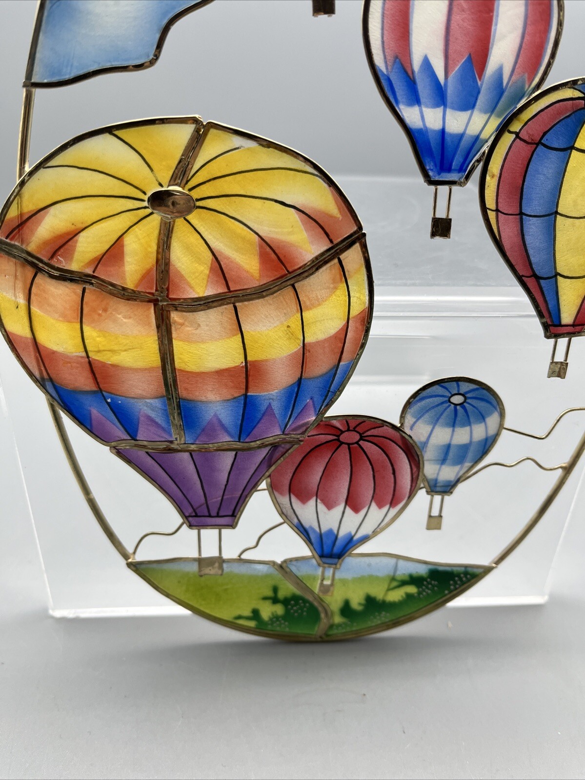 Vtg Metal &plastic stained glass look sun catcher. Hot Air Balloons 8.5” X 5.5”