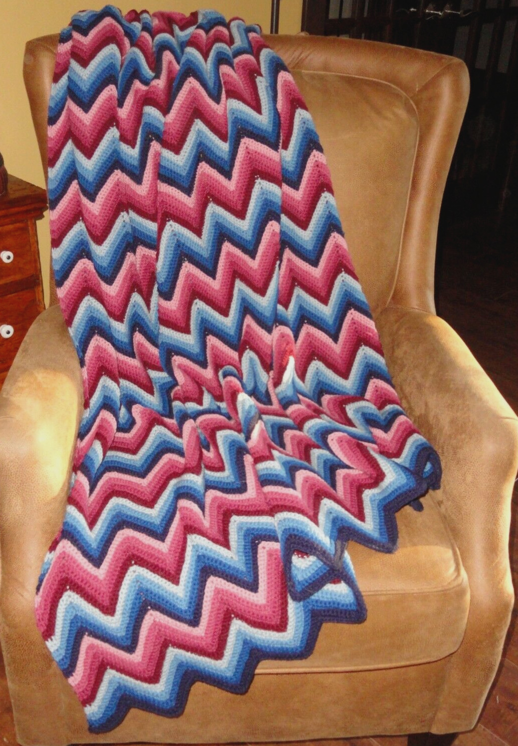 Crochet Knitted Afghan Blanket Throw ~ Blues & Mauves ~ Chevron Zig Zag Pattern