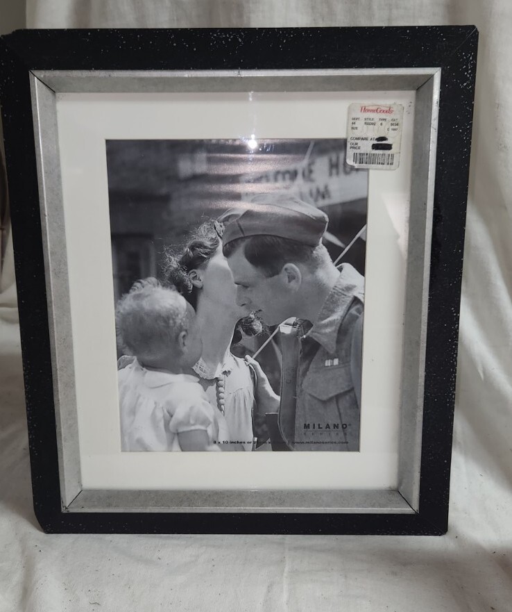 Milaon Series 8×10 Picture Frame Black Speckle 15×13.5 Wedding Photograph