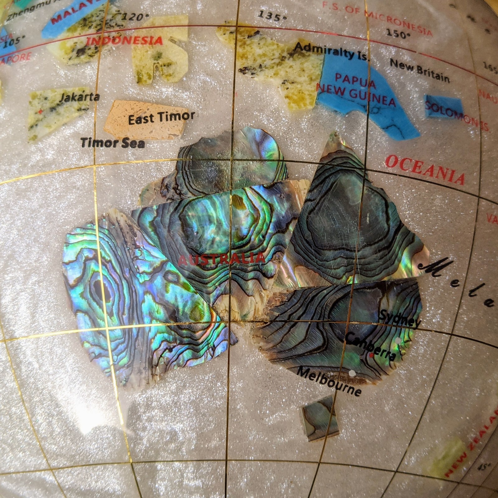 13&Prime; pearl ocean Gold 3- leg table stand Gem MOP Gemstone World MAP globe