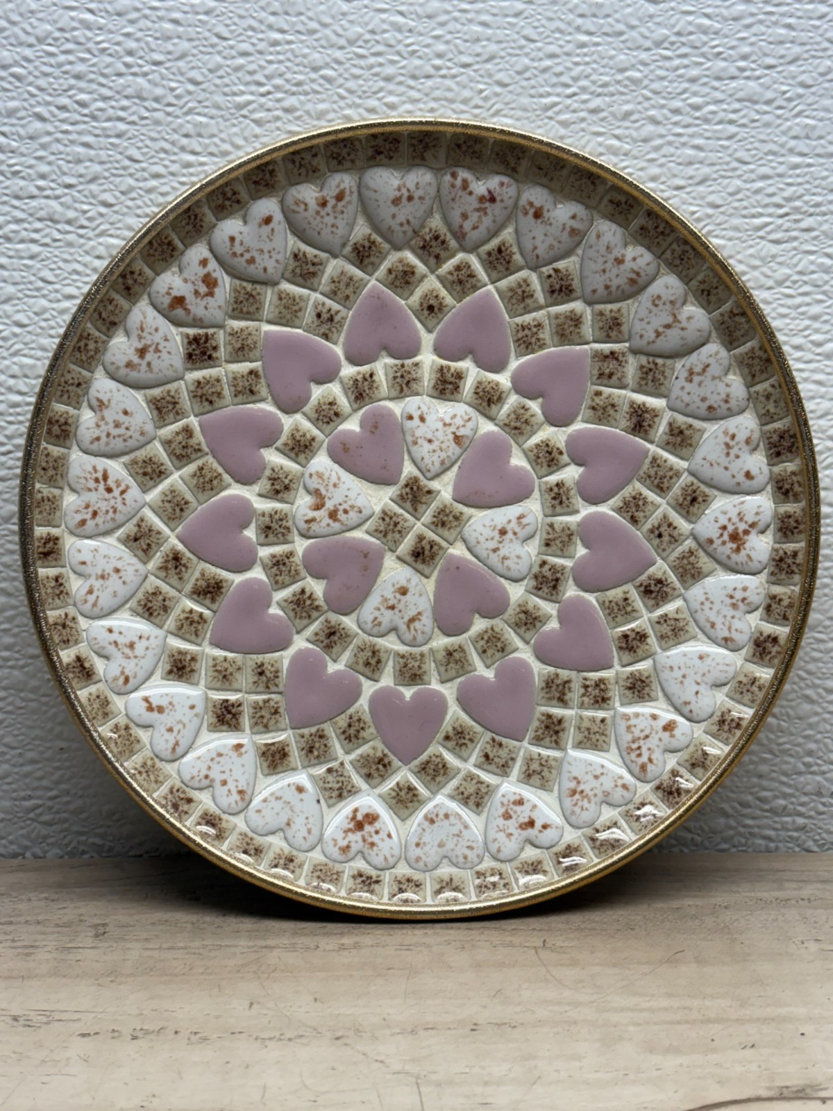 Vtg Mosaic Ceramic Decorative Plate White And Pink Hearts Shaped Tiles