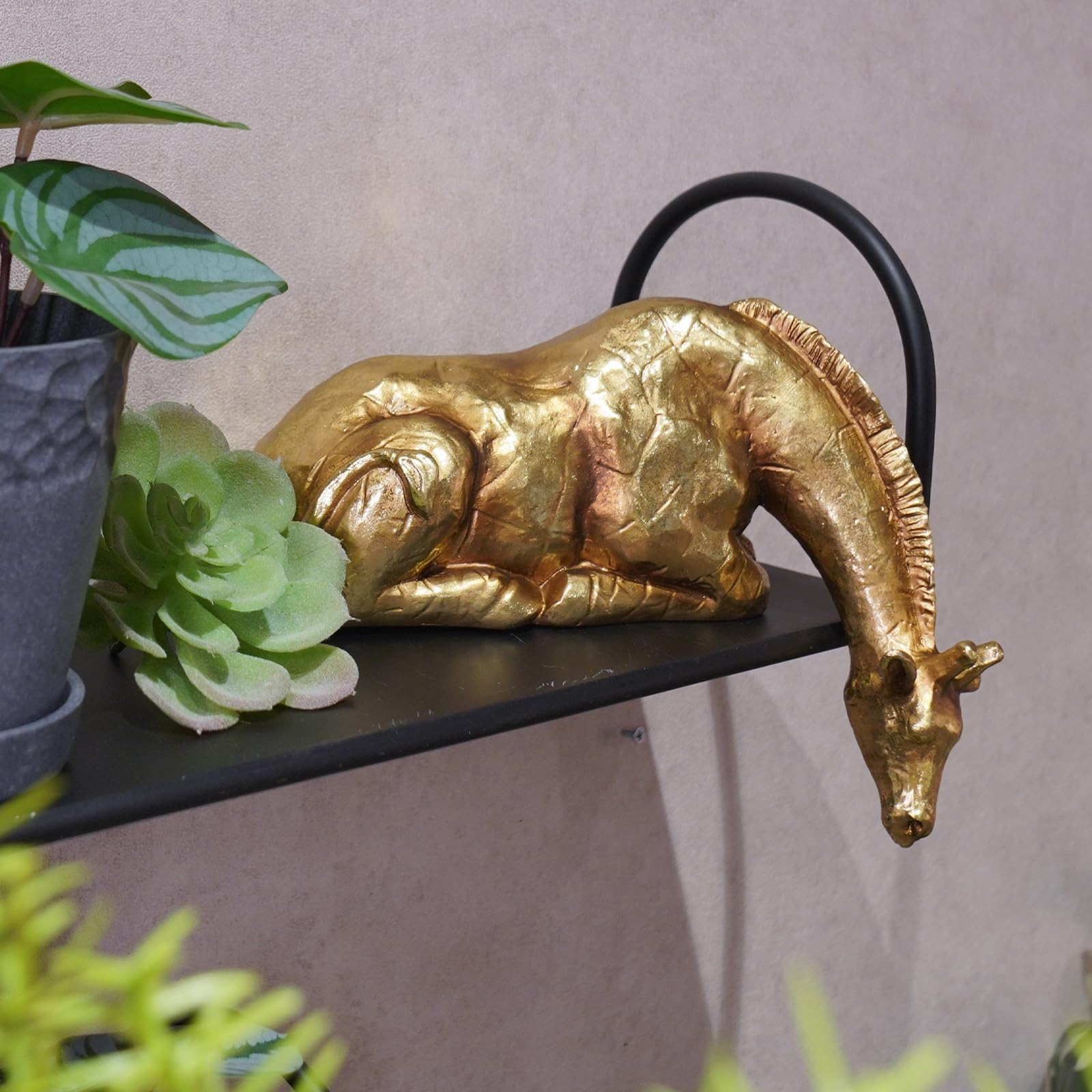 Living Room Decor Statues Indoor – Resin Abstract Golden Giraffe Sculptures H…