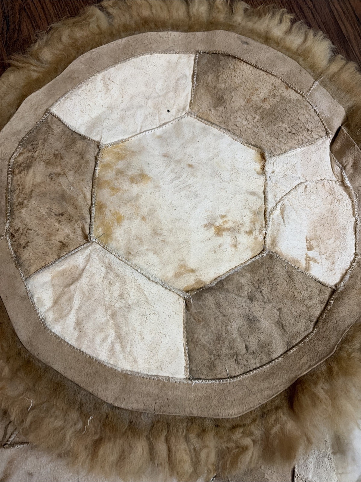 VINTAGE REAL FUR ROUND ALPACA LLAMA TAPESTRY WALL ART LOT 15 Quilt Rug Craft