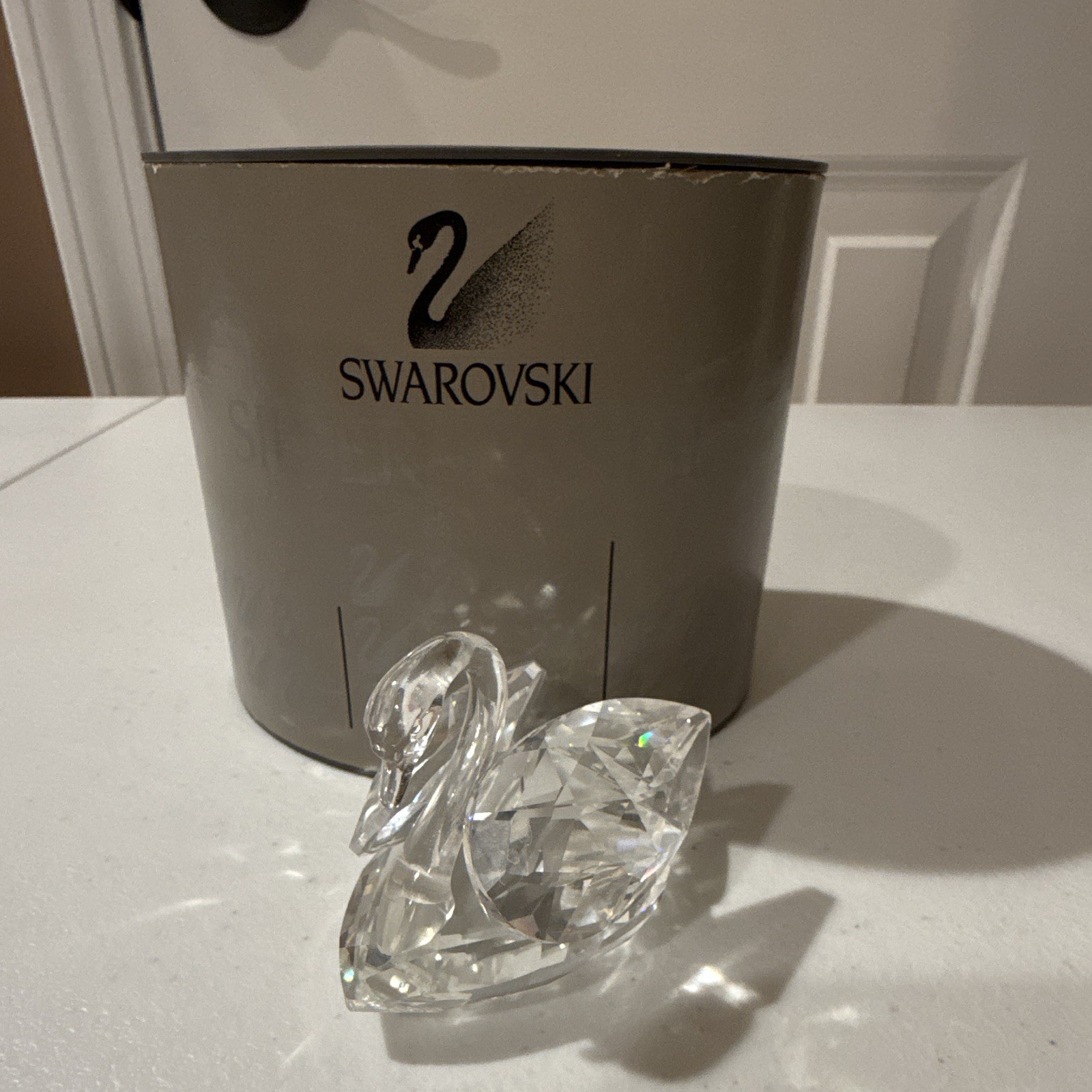 Swarovski Clear Crystal Swan Figurine Free Standing MPN 7633 NR 03 w/box