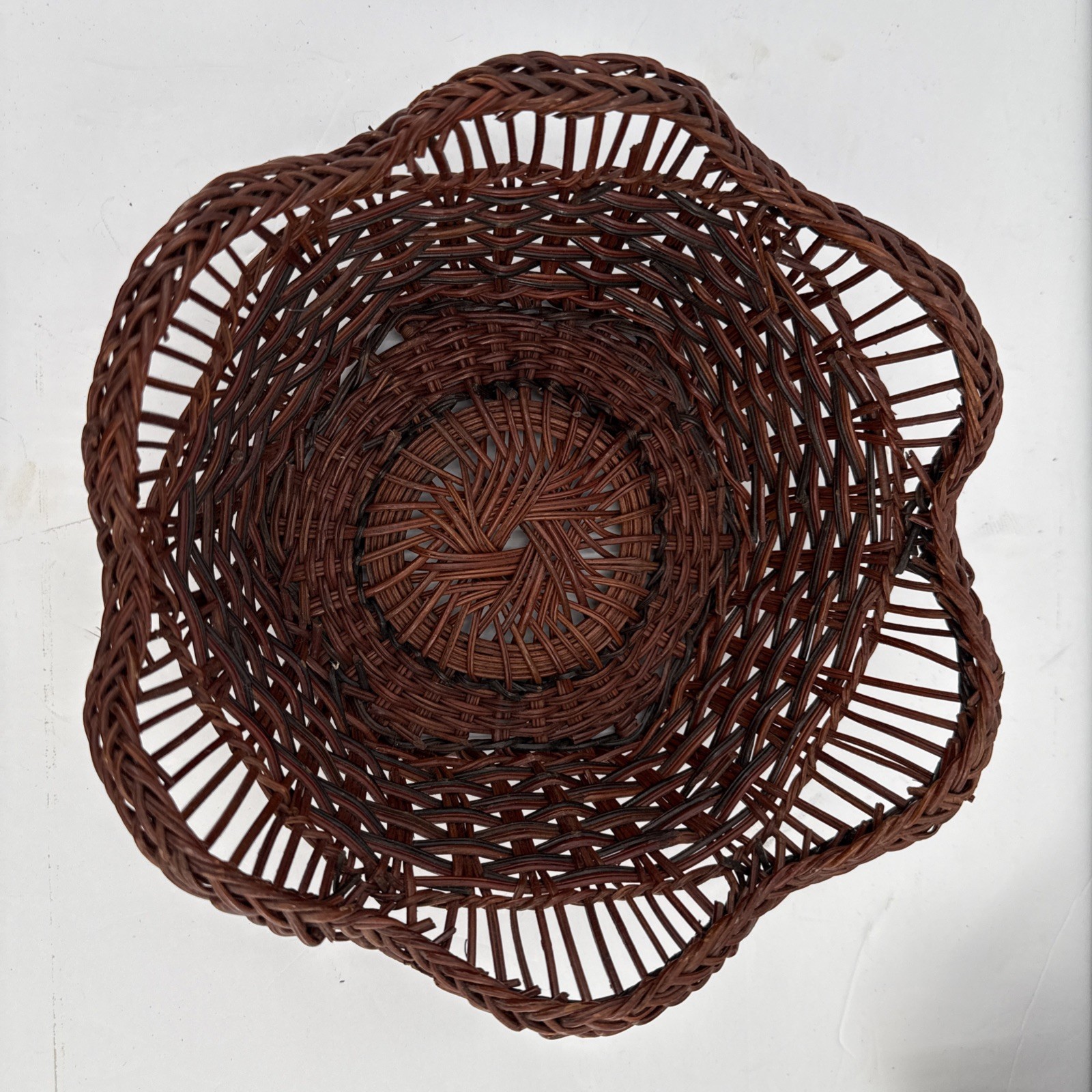 Vintage Set of 3 Wicker Nesting Baskets Handwoven Rattan Boho Farmhouse