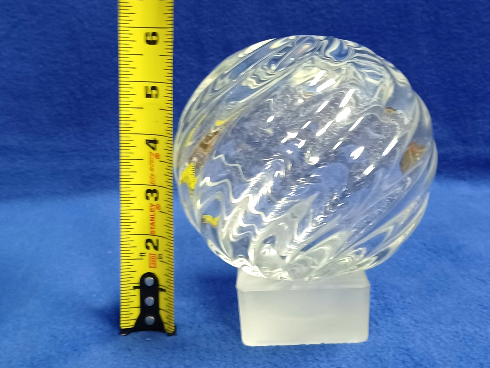 5” Hand Blown Clear Glass Orb Globe Sphere Ball Spiral Art Glass w/Pedestal