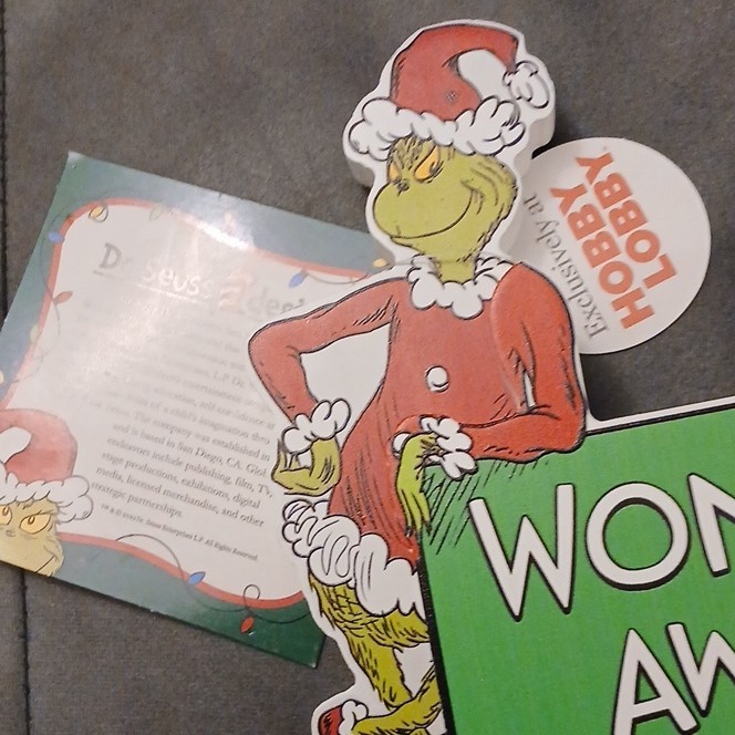 Dr. Seuss Designs Grinch « Wonderfully Awful Ideas » MDF Hanging Plaque 7×5