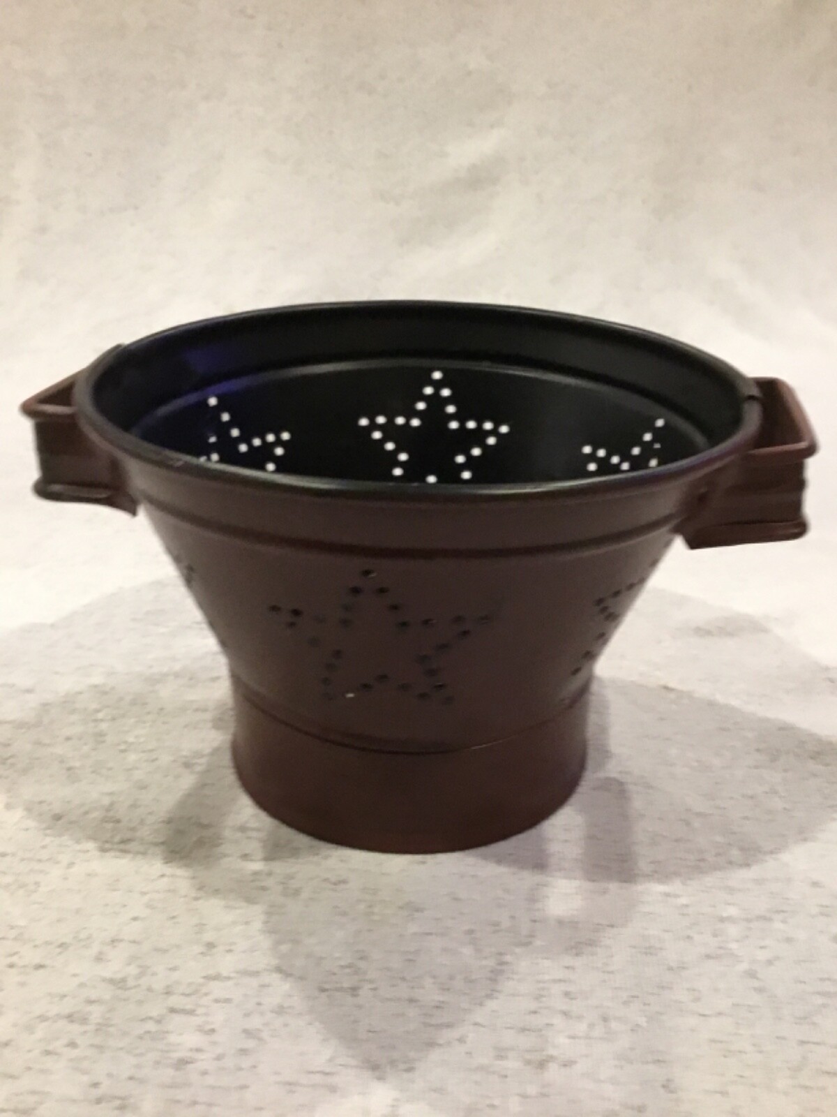 Rustic Primitive Distressed AGED COLANDER BOWL Decorative Basket w star cut outs