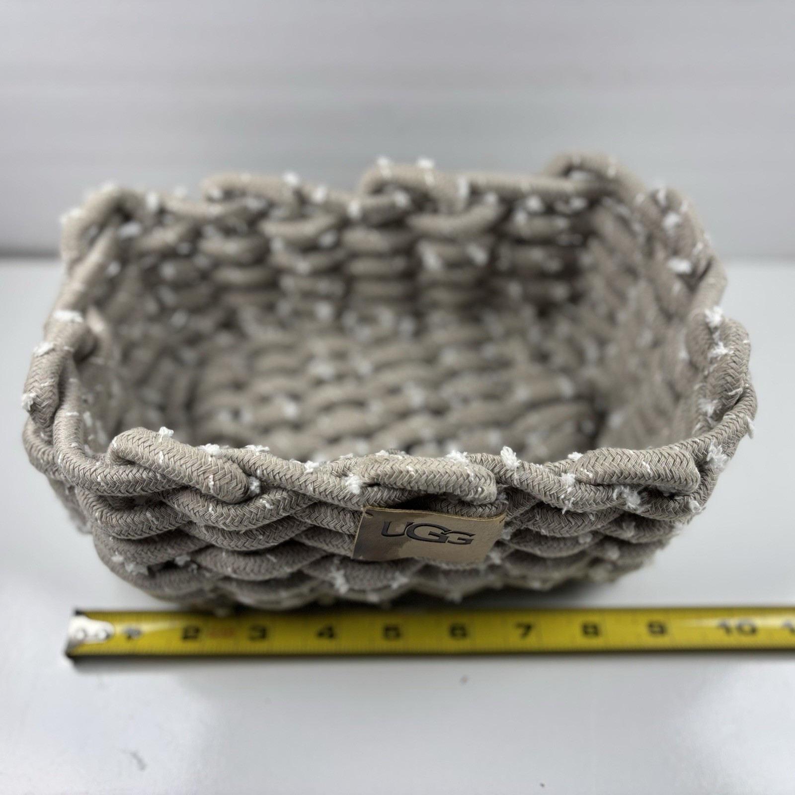 UGG Woven Chunky Woven Rope Braid Basket Bin Gray Taupe White 9.5” x 5.75” *READ