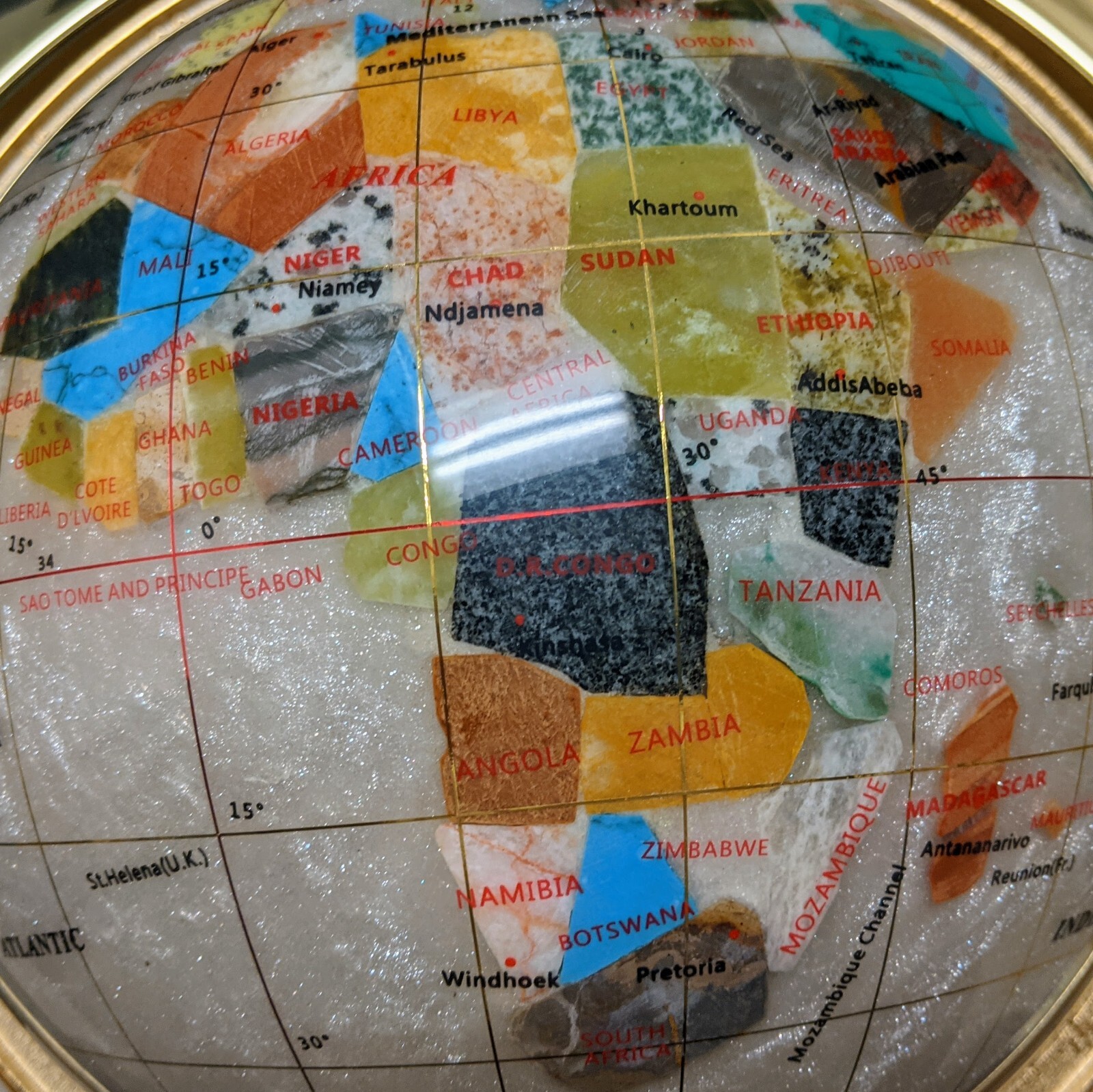13&Prime; pearl ocean Gold 3- leg table stand Gem MOP Gemstone World MAP globe