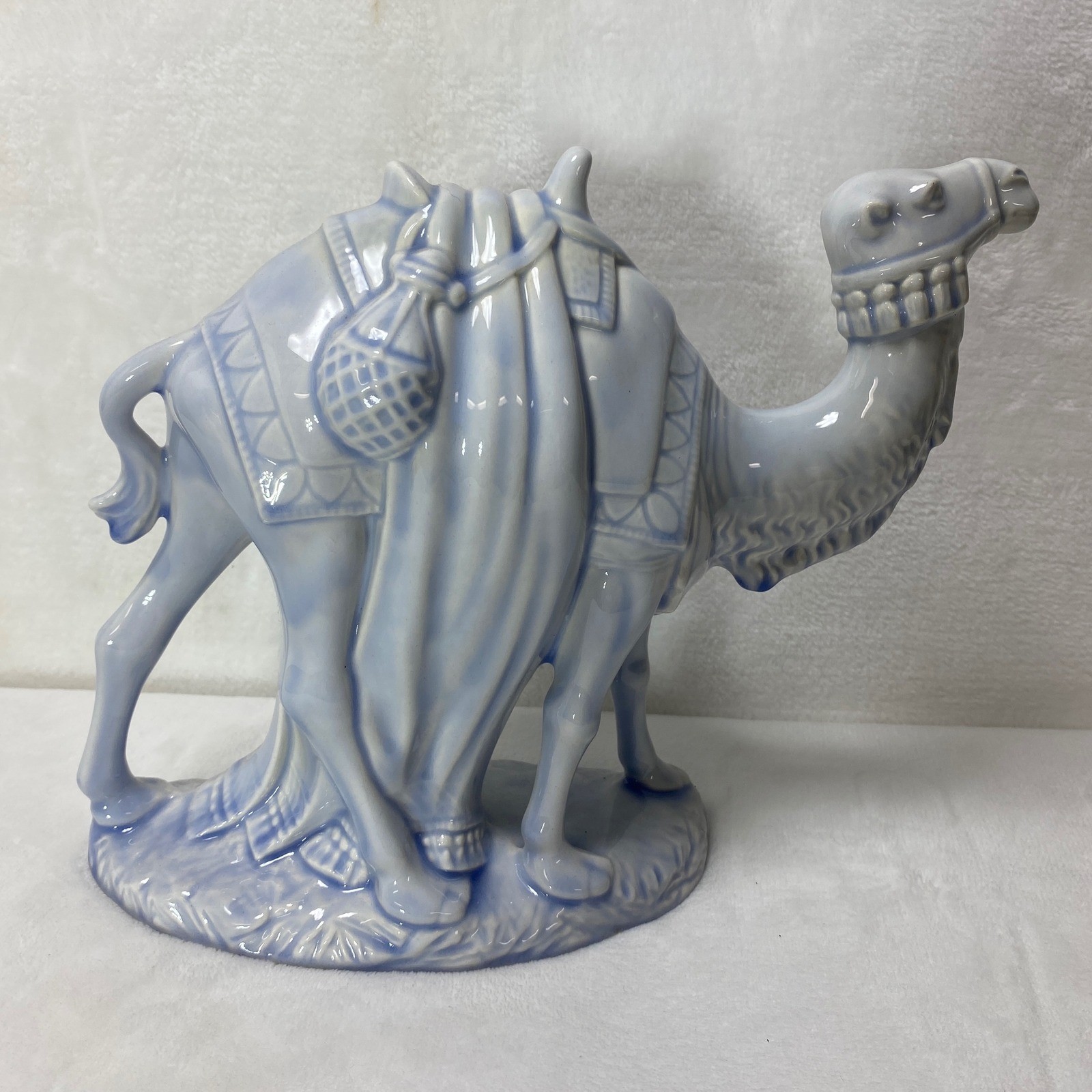 VTG &rsquo;76 Holland Mold Blue Ceramic Camel Christmas Nativity Religious