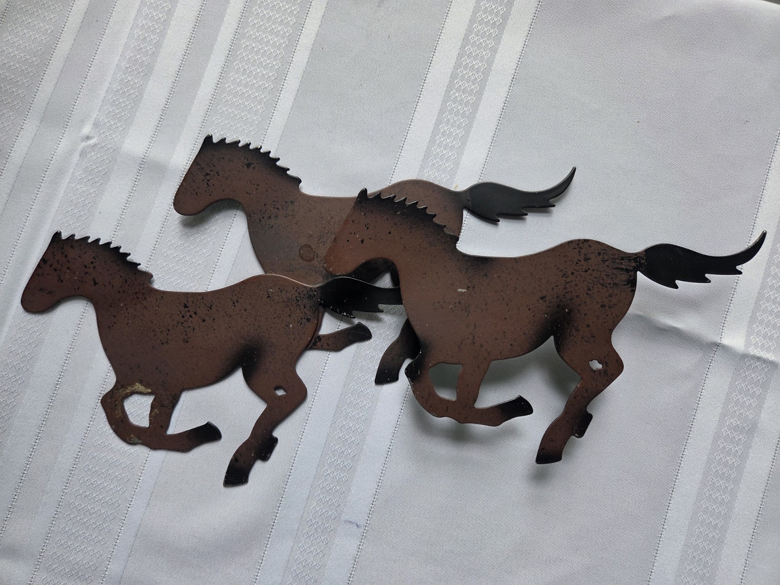 Rustic Metal Three Running Horses Wall Art 16&Prime; X 8&Prime; In Brown Rust Tones