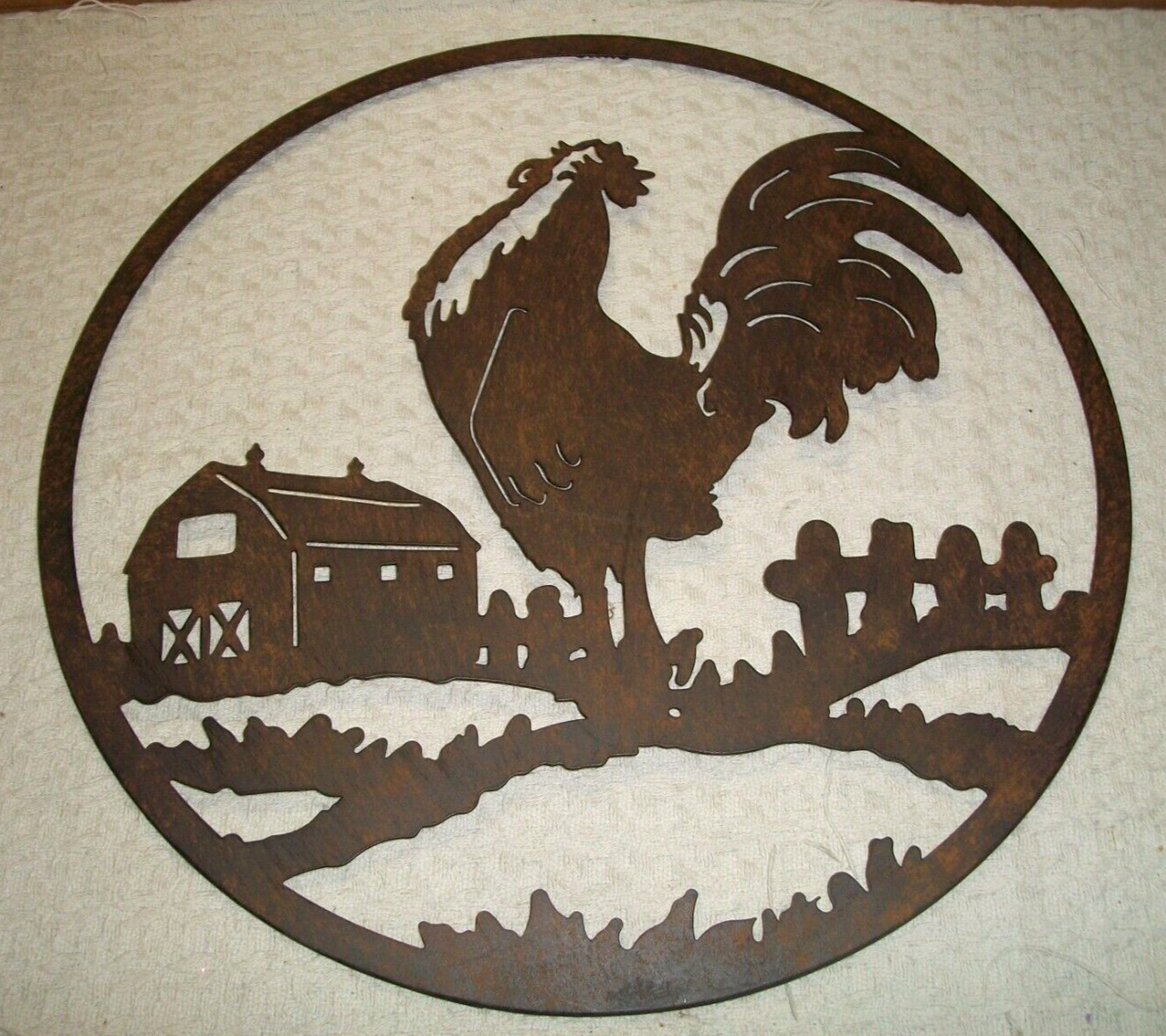 Rooster/Barn ~ Cut Out Round Metal Wall Plaque ~ 20&Prime; Dia. ~ Rustic Brown
