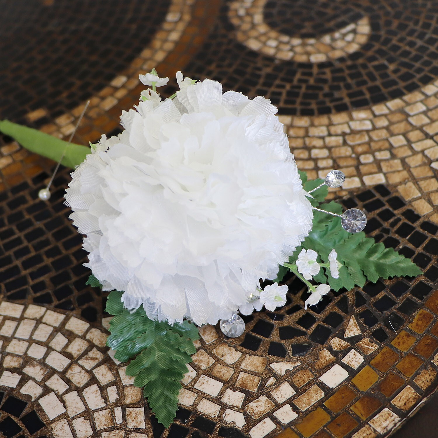 100 White Silk Carnation Picks: 5&Prime; Floral Stems for Events, D?cor