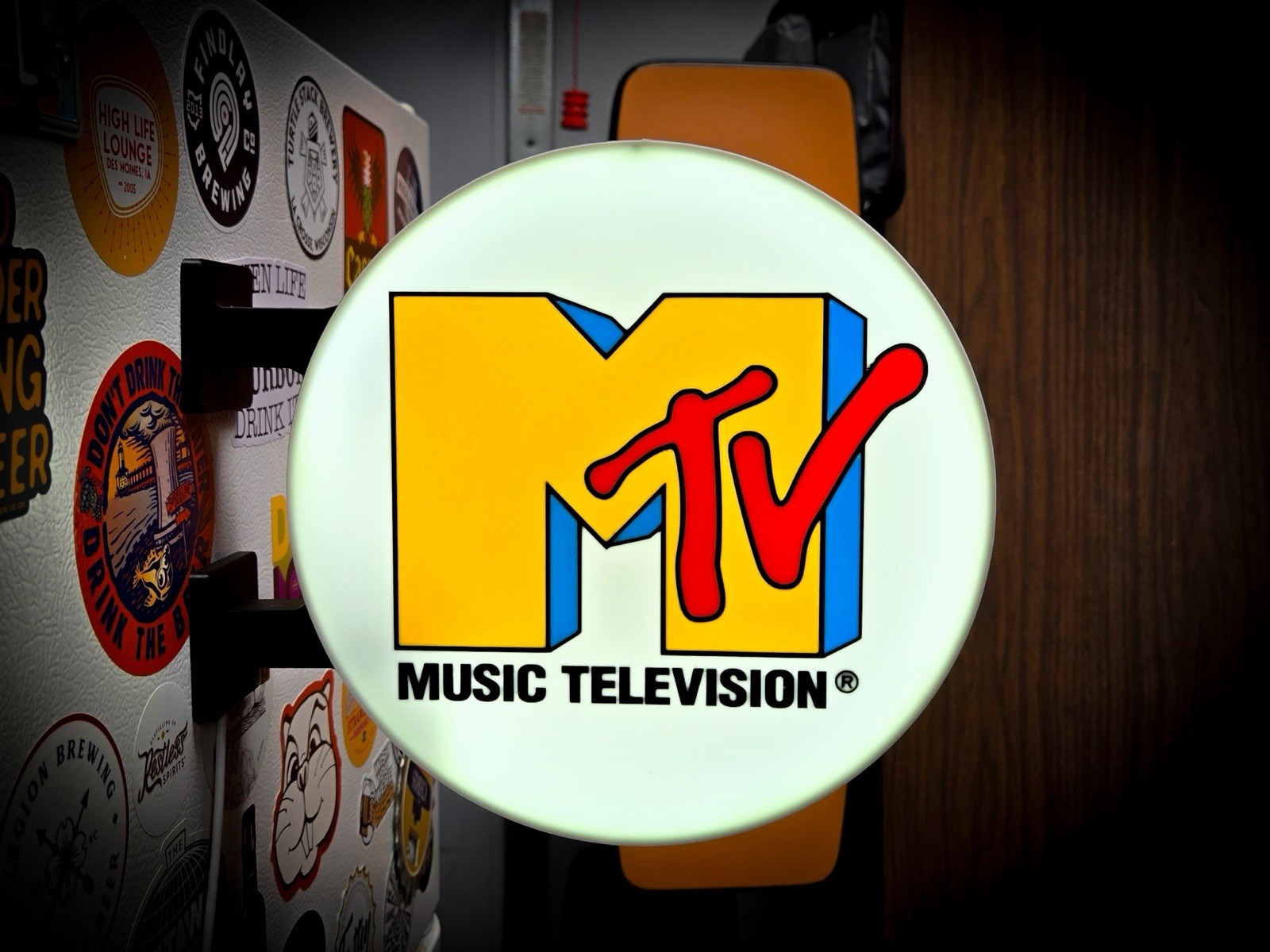 MTV Music Television Round LED Light Box | USB Powered Wall Sign | RGB Option