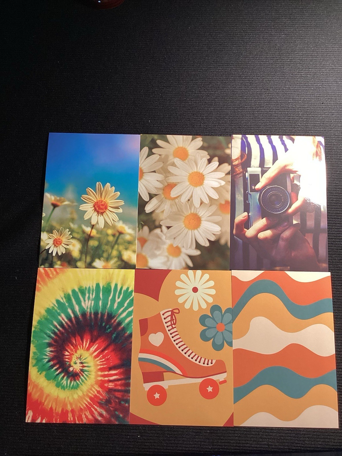 Retro Wall Collage Kit 30 4”x6” Card Stock Posters Original Pkg New BEAUTIFUL